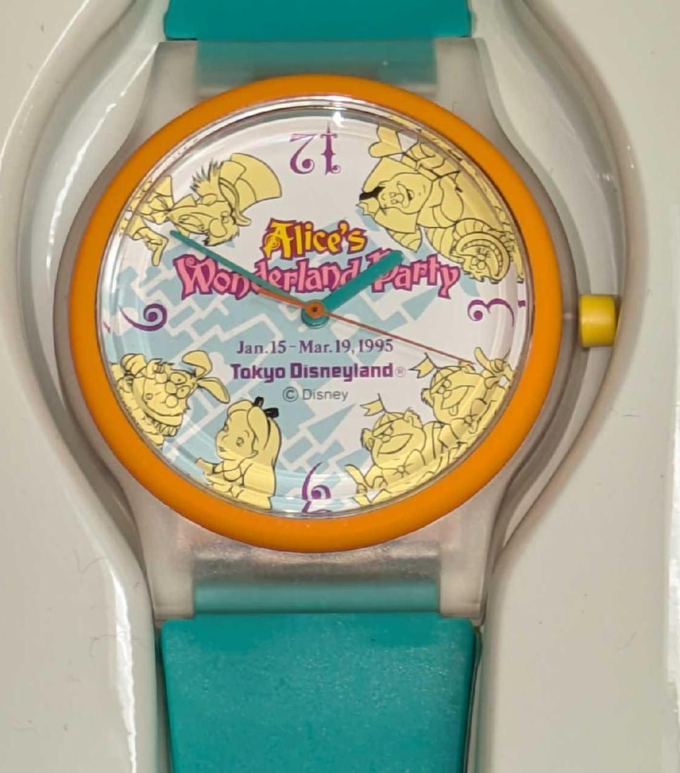 Rare Disneyland Tokyo Alice In Wonderland Event Watch: Rare Disneyland Tokyo Alice In Wonderland Event Watch. This watch was either sold or given out at a special "Wonderland Party" event at Tokyo Disneyland from June 15 to May 19 1995. The watch comes it