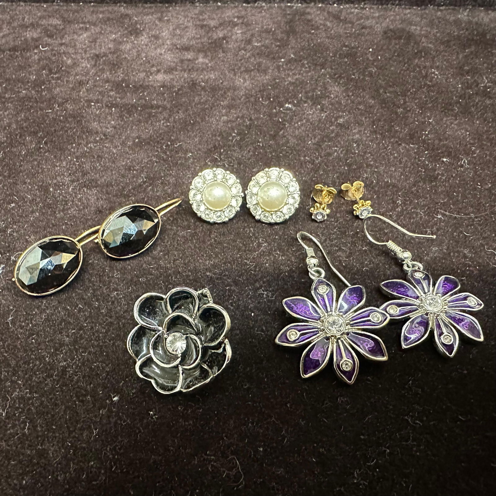 Collection of Swarovski and Costume Jewelry Earrings Mixed Lot (1 of 14)