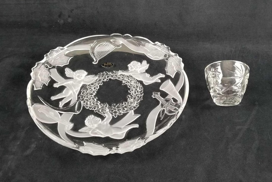 Vintage Crystal Clear Studios Holiday Platter Anchor Hocking Glass (1 of 7)