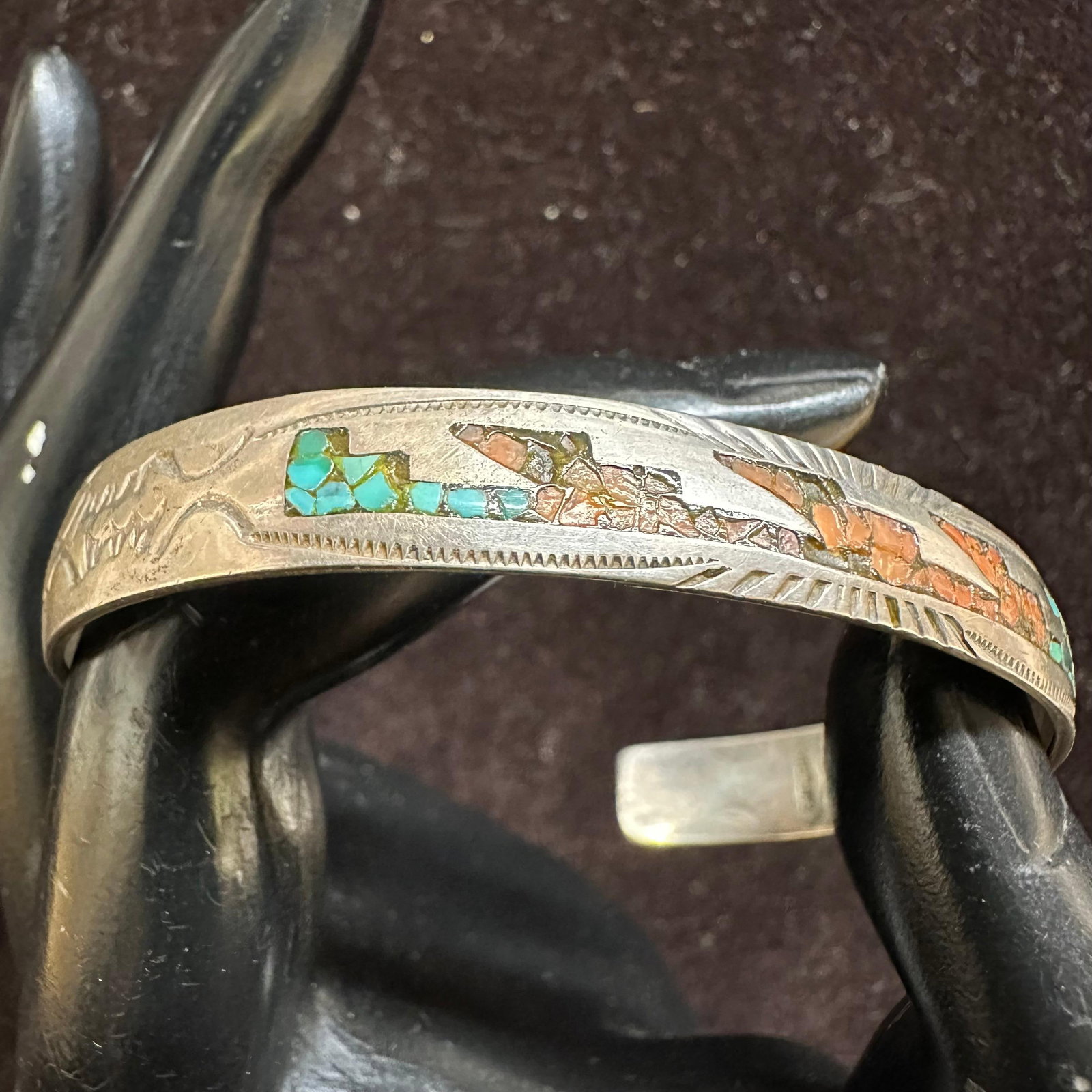 Red Coral and Turquoise Inlay Sterling Silver Cuff Bracelet L40: This item is in good pre-owned, previously used/displayed condition with noticeable light wear and surface scratches. Please reference all photos for full details. This piece of jewelry has been teste