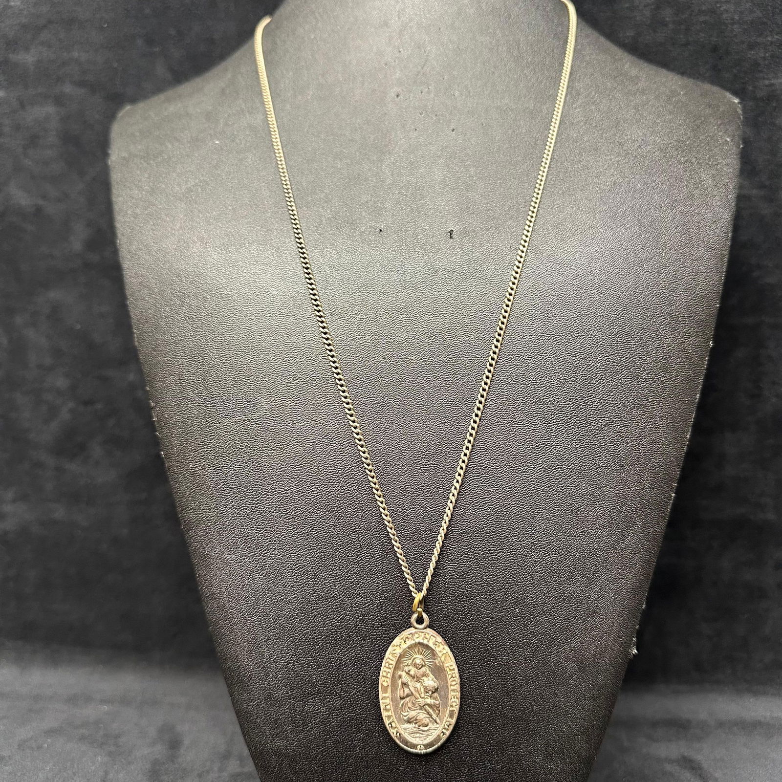 Sterling Silver Saint Christopher Medal Pendant Saint Christopher Protect Me Necklace (1 of 8)