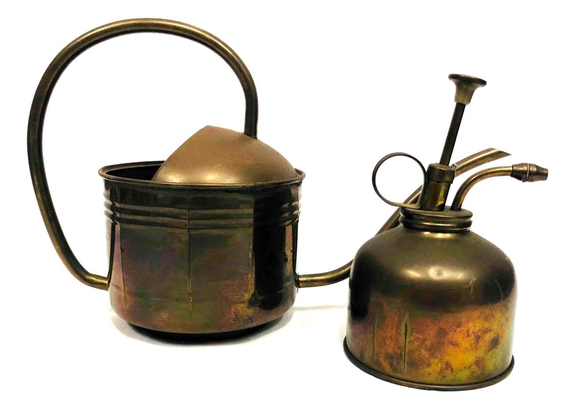Tin Watering Cans Made In Hong Kong (1 of 15)