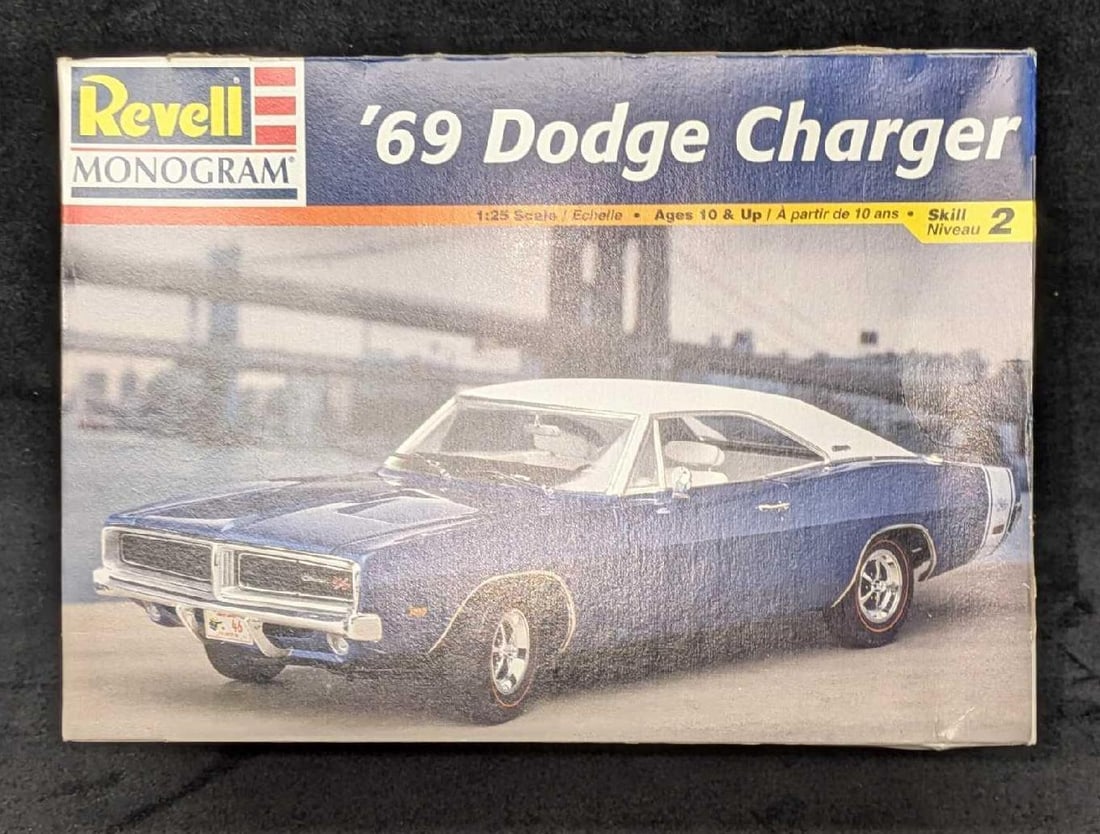 Revell Monogram '69 Dodge Charger Model Kit New In Box (1 of 9)