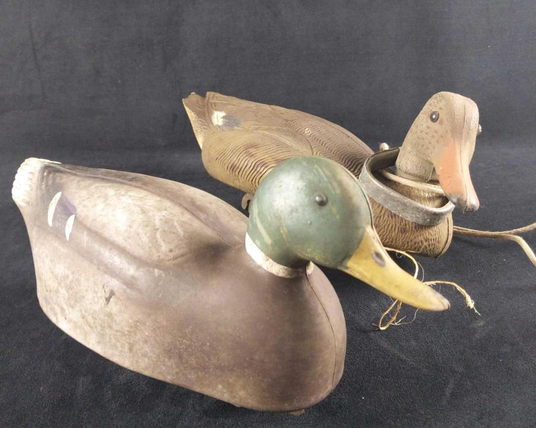 2 Vintage Decoy Ducks Quack Decoy Plasti Duck (1 of 10)