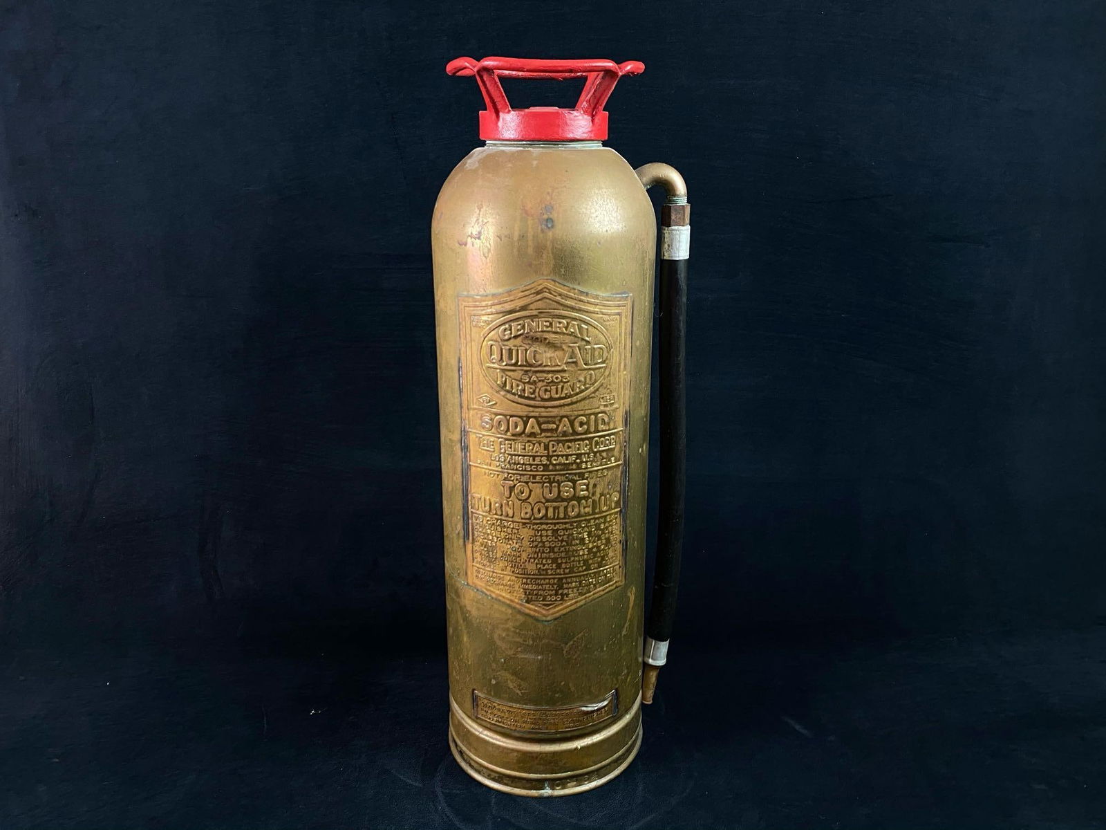 Antique General Quick Aid  SA - 303 2.5 Gallon  Brass Fire Extinguisher (1 of 13)