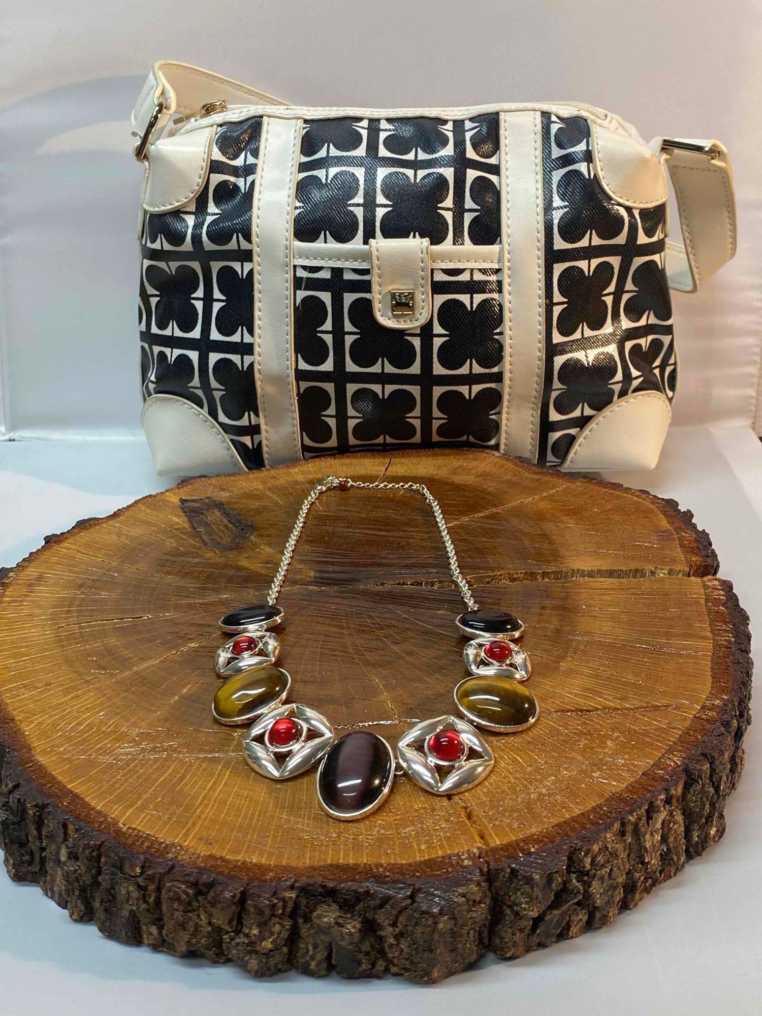 Vintage Liz Claiborne Purse & Natural Stone Necklace (1 of 11)