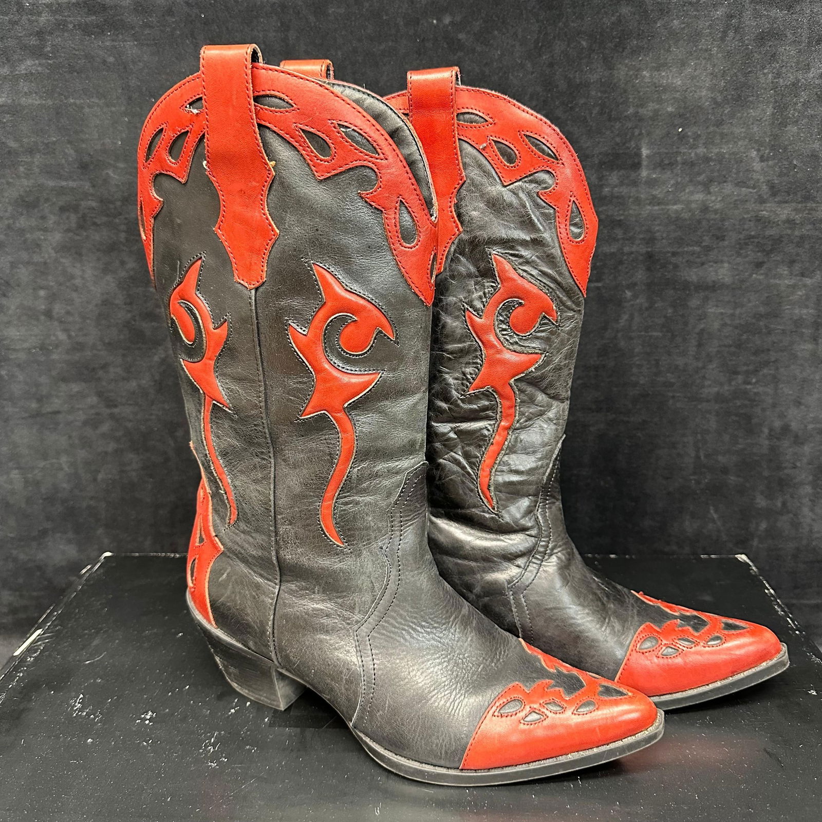 Reba Black and Red Leather Western Boots Women’s Size 7.5M (1 of 7)