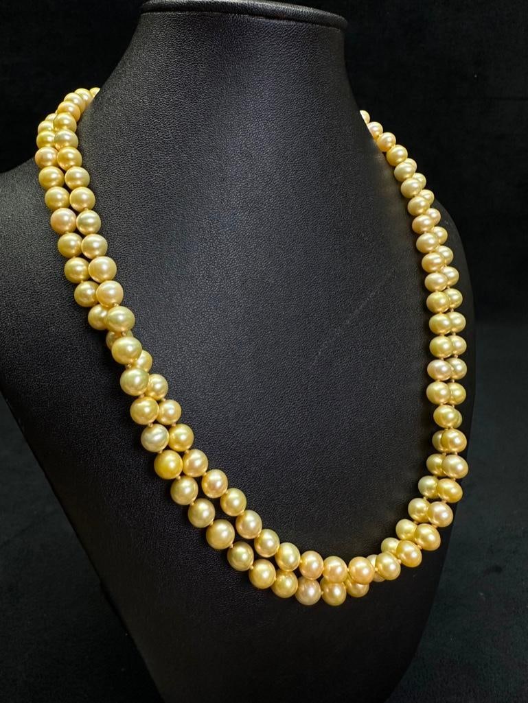 40" Cultured Pearl Necklace Sterling Clasp: This piece of jewelry has been tested and researched prior to listing. Please view all our pictures they are part of our description. DETAILS: Metal - 925 Sterling Silver Color - Silver Stones - Fresh