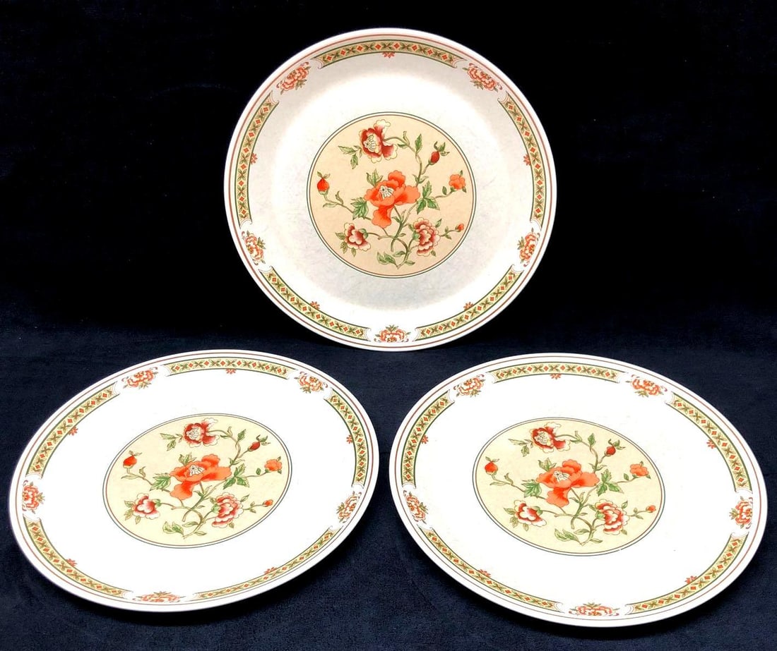 Lenox Temper Ware "Coral Blossoms" Dinner Plate (3): Set of 3 Vintage Lenox Temper Ware Dinner Plates in "Coral Blossoms" Pattern. Freezer to Oven to Table to Dishwasher. Made in USA. Each Dinner Plate is approximately 10-1/4" x 10-1/4" x 3/4" and their