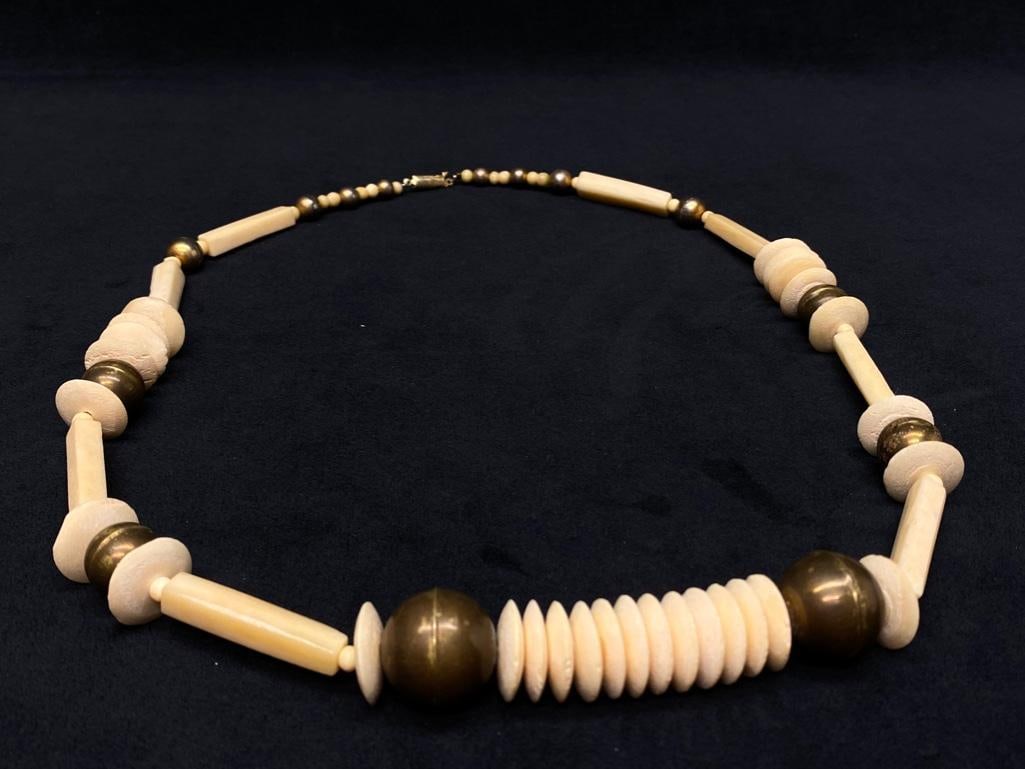 Camel Bone Brass Bead Necklace: This fine jewelry piece has been tested and researched prior to listing. Please view all our pictures prior to bidding they are part of our description. DETAILS: Metal - brass Col