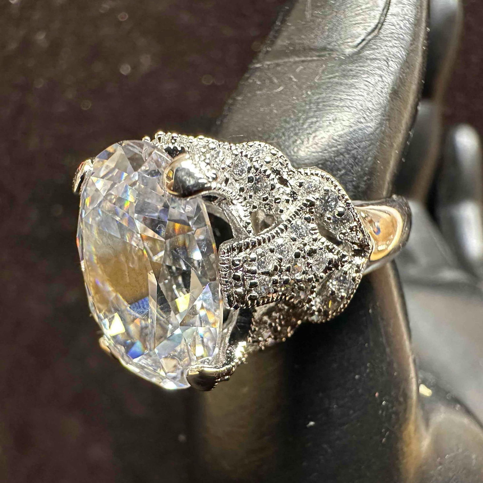 CZ Oval Stone 925 Joseph Esposito Sterling Silver Ring: This item is in good pre-owned, previously used/displayed condition with noticeable light wear, and surface scratches. Please reference all photos for full details. This piece of jewelry has been test