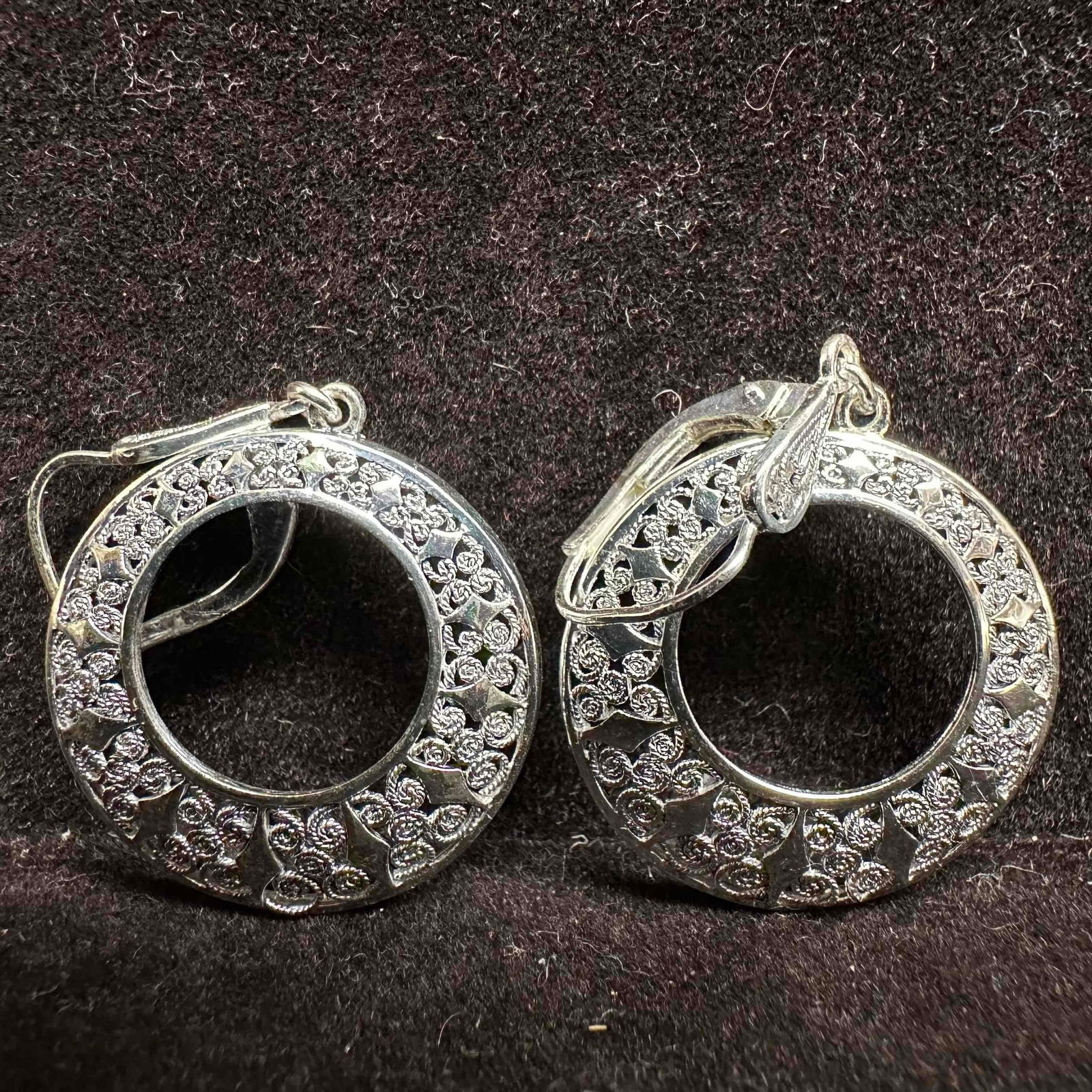 Alice Caviness Sterling Germany Ornate Round Dangle Earrings F50 (1 of 7)
