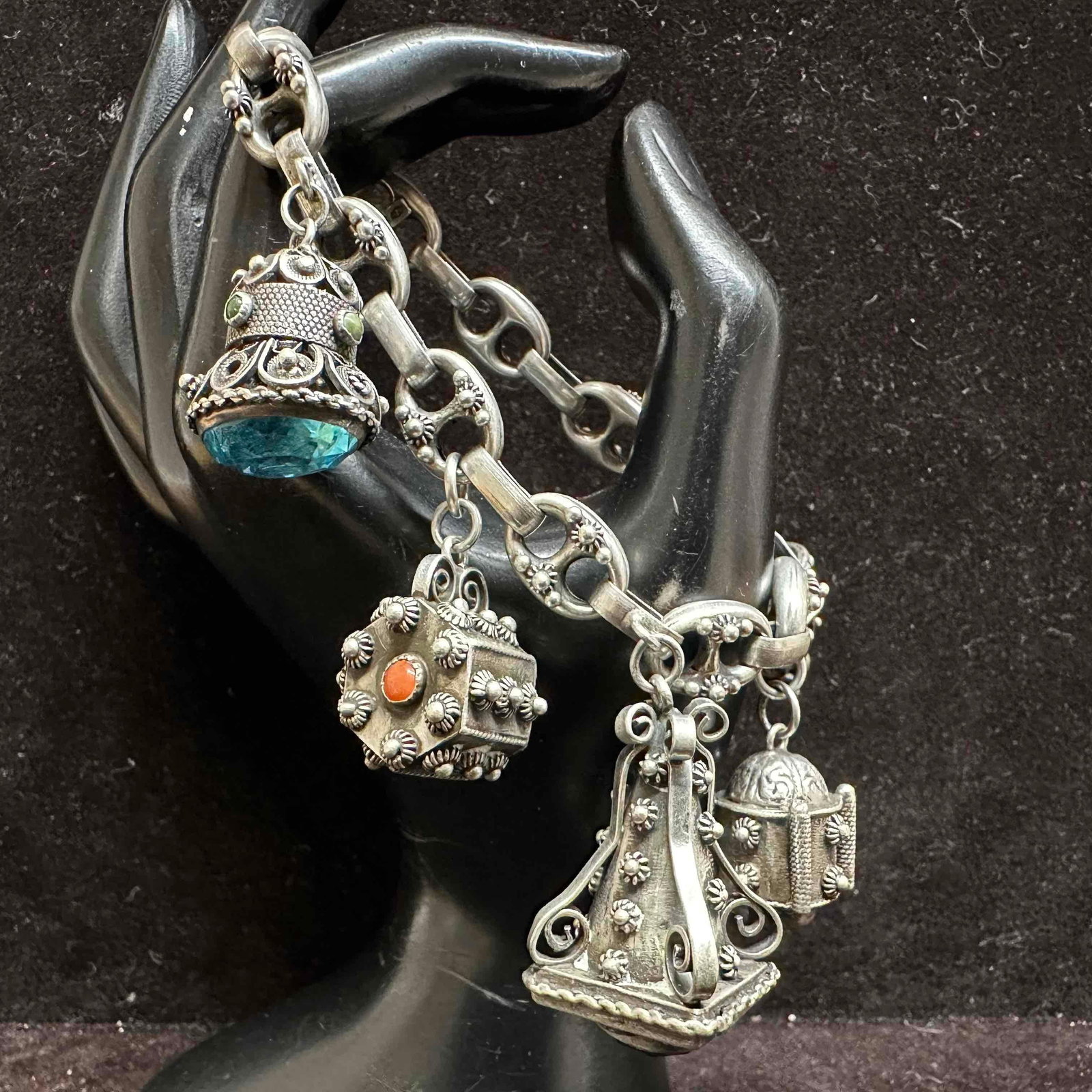 Puff Mariner Chain Link Etruscan Revival Style 800 Silver Gemstone Blue Topaz Amethyst Smokey Quartz: This item is in good pre-owned, previously used/displayed condition with noticeable light wear, and surface scratches. Please reference all photos for full details. This piece of jewelry has been test