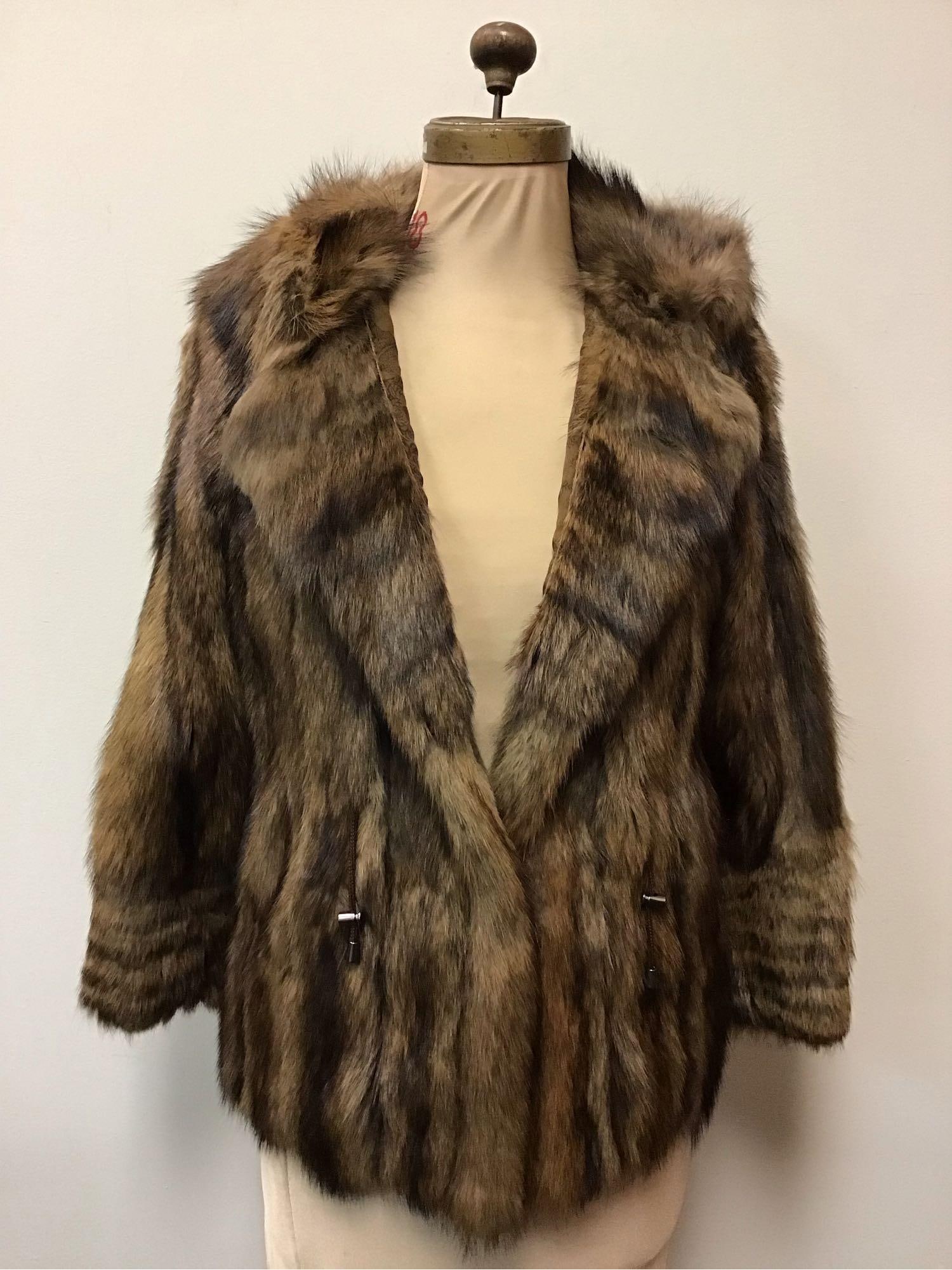 Fisher Fur Jacket Coat Vintage Fashion (1 of 8)