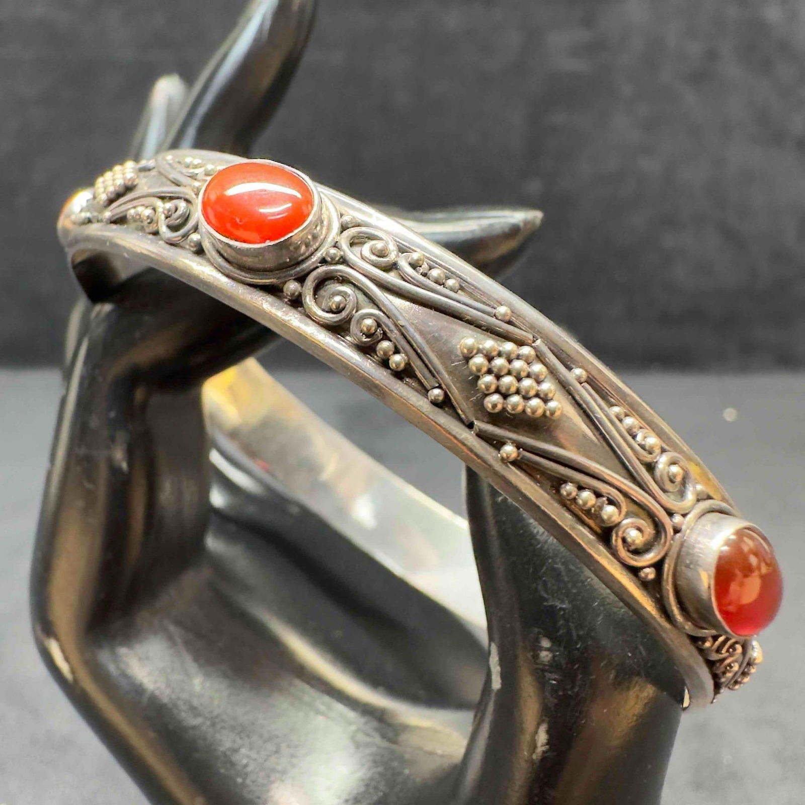 Sterling Silver Filigree Carnelian Cabochon Red gemstone BA Suarti Bangle Bracelet (1 of 6)
