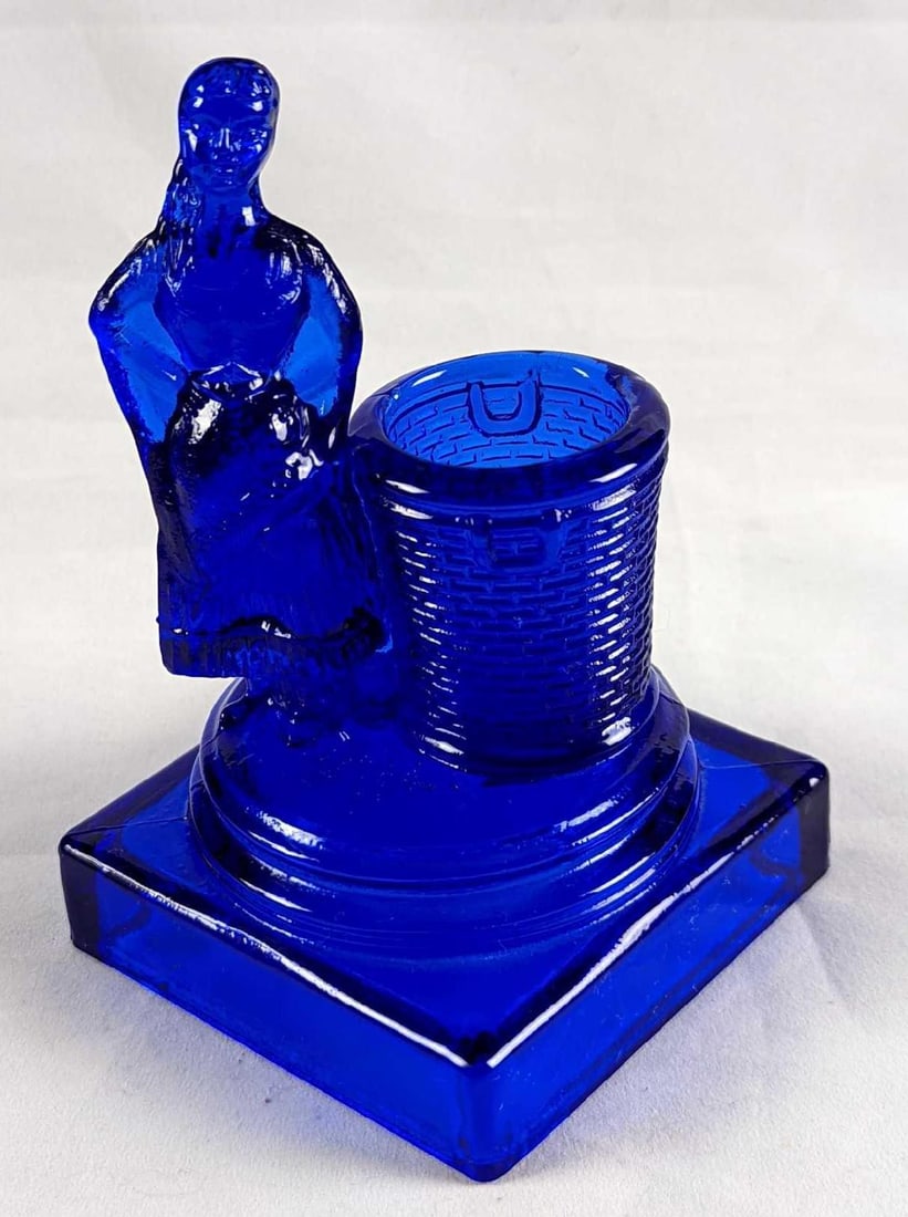 Vintage Pretty Maiden Figural Toothpick Holder: Vintage Pretty Maiden Figural Toothpick Holder. Is approx 3" x 3" x 5" and it weighs 0.62lb. The holder is in a good, vintage condition with no chips or cracks. Please see the images as they are part