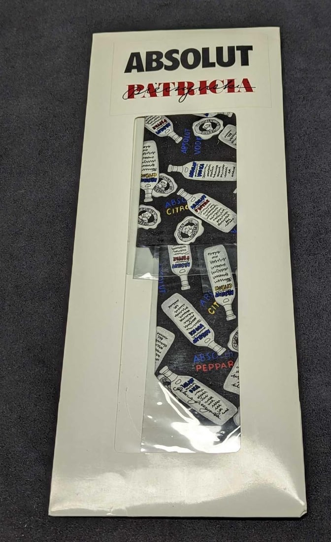Absolut Vodka Rare Patricia Paczynski Silk Tie New (1 of 4)