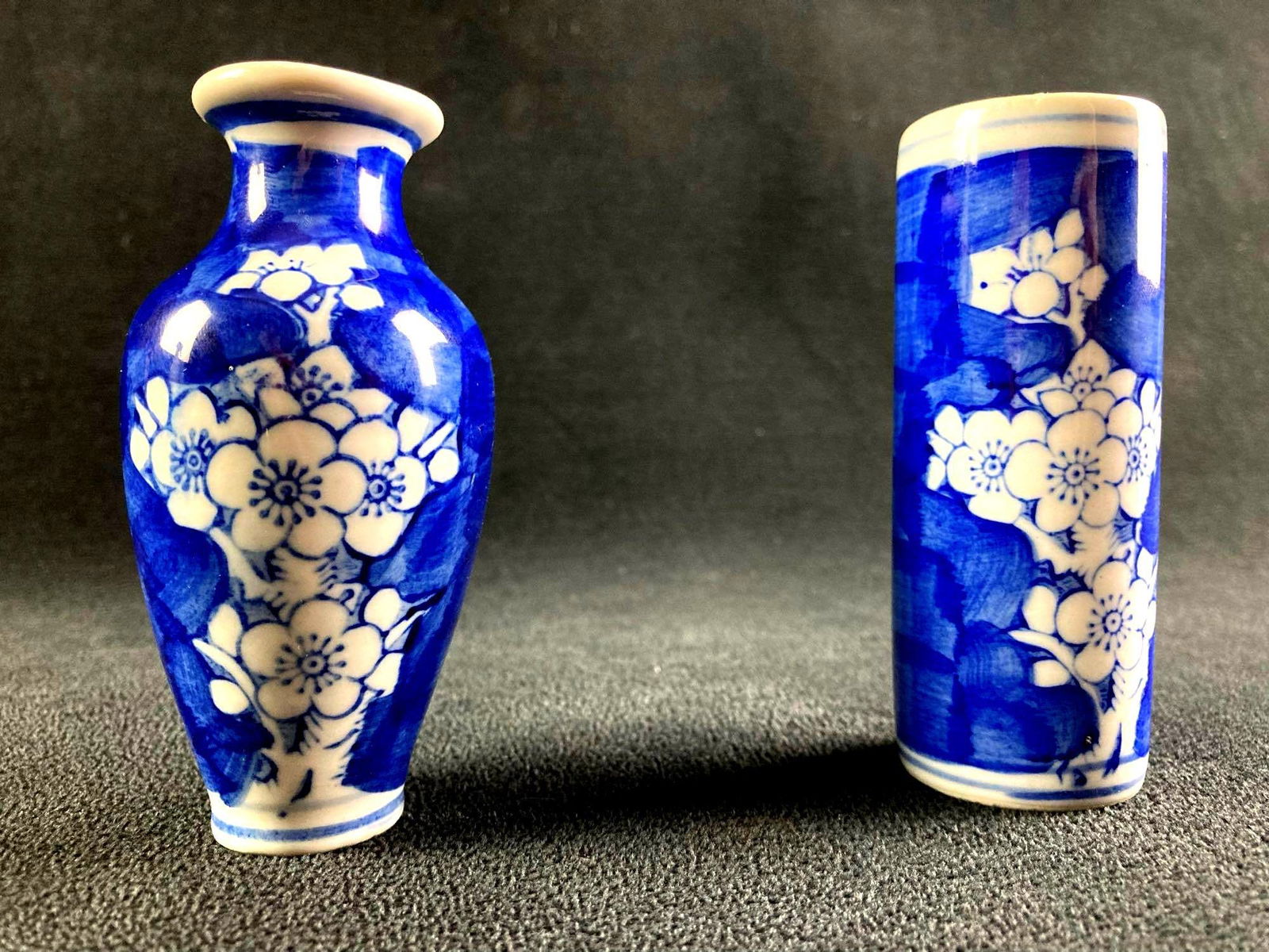 (2) Small Asian Vases (1 of 3)