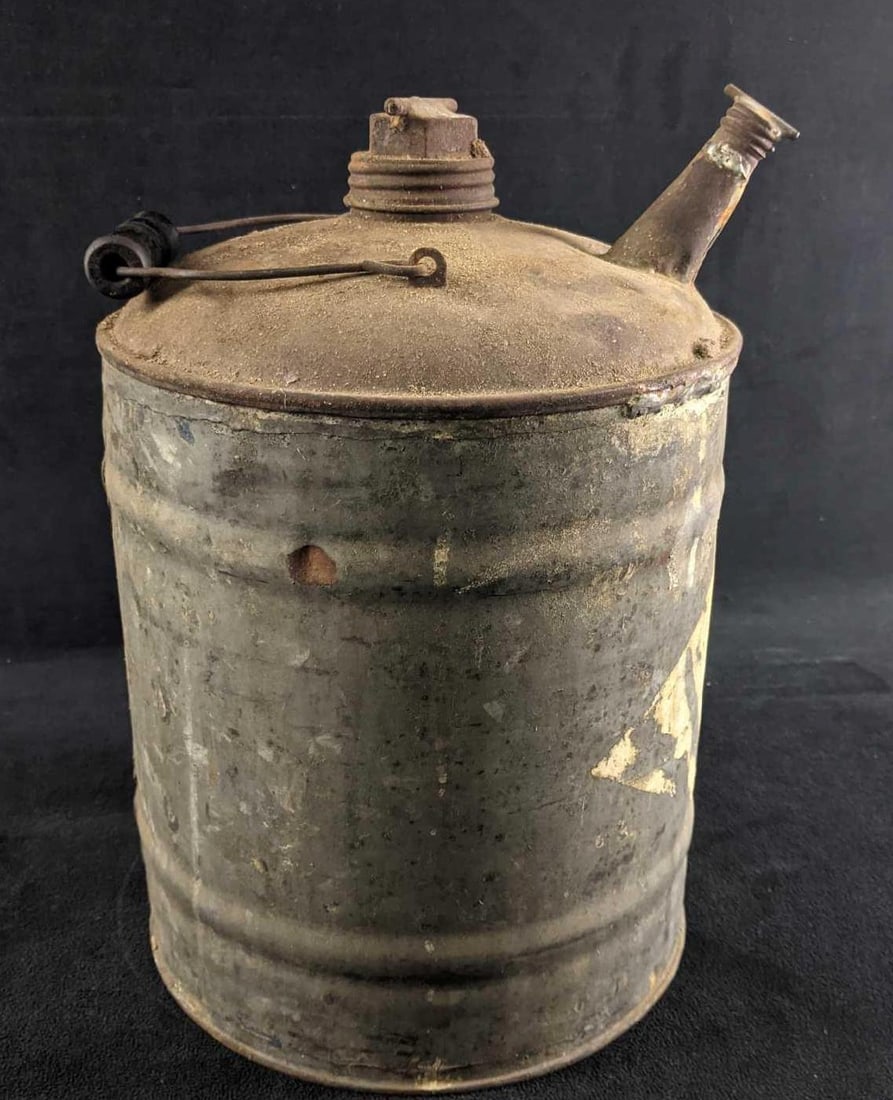 Vintage Metal Kerosene Can (1 of 6)
