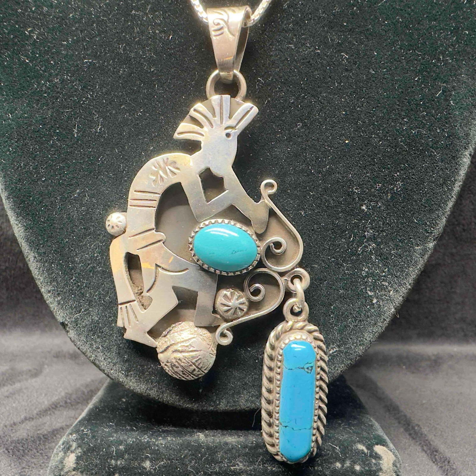 Indigenous Native Style Kokopelli 925 TA 1751 Turquoise Sterling Silver Pendant Necklace Z73: This item is in good pre-owned, previously used/displayed condition with noticeable light wear, and surface scratches. Please reference all photos for full details. This piece of jewelry has been test