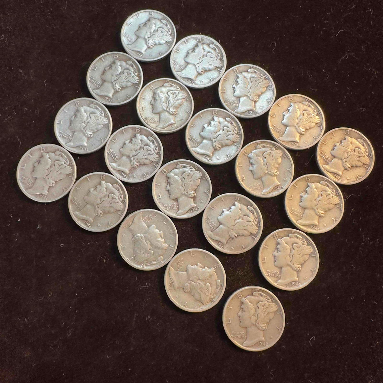 Silver Mercury Dime Set Lot of Twenty 20 1940's AA33 (1 of 7)
