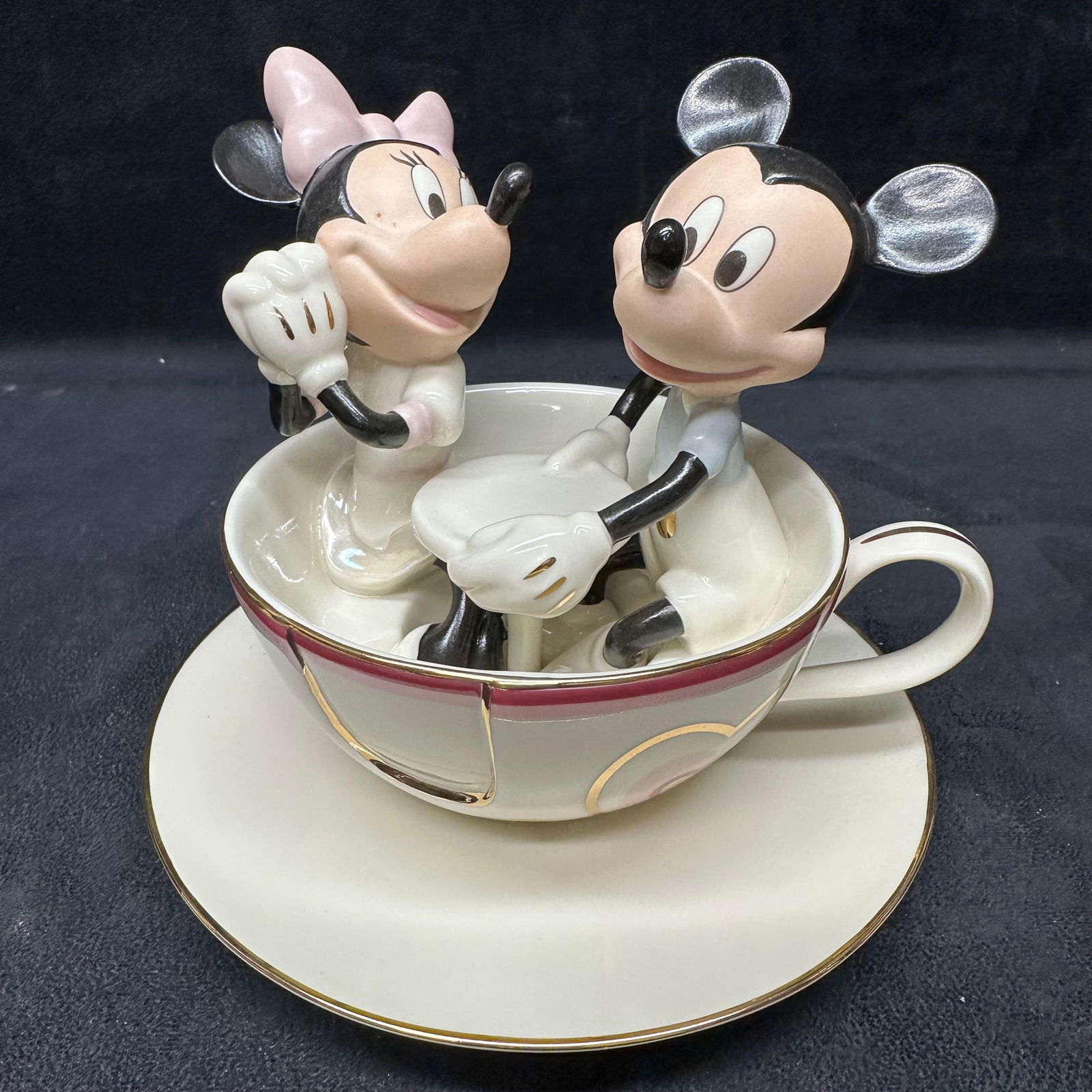 Lenox Disney Mickey's Teacup Twirl Figurine Minnie Mouse (1 of 7)