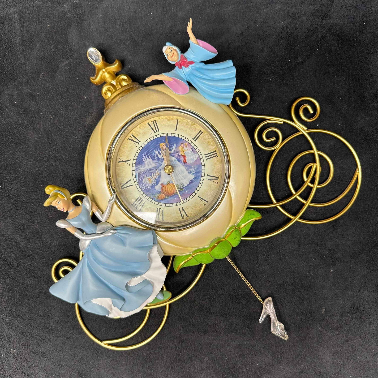 Cinderella Midnight's Spell Sculpted Wall Clock Bradford Exchange (1 of 6)