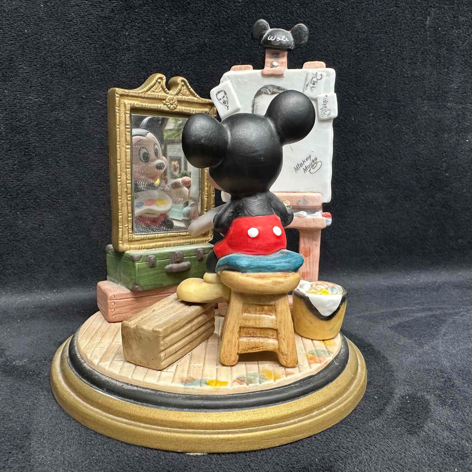 Disney Parks Porcelain Figurine Mickey Mouse Paints Self Portrait as Walt Disney (1 of 7)