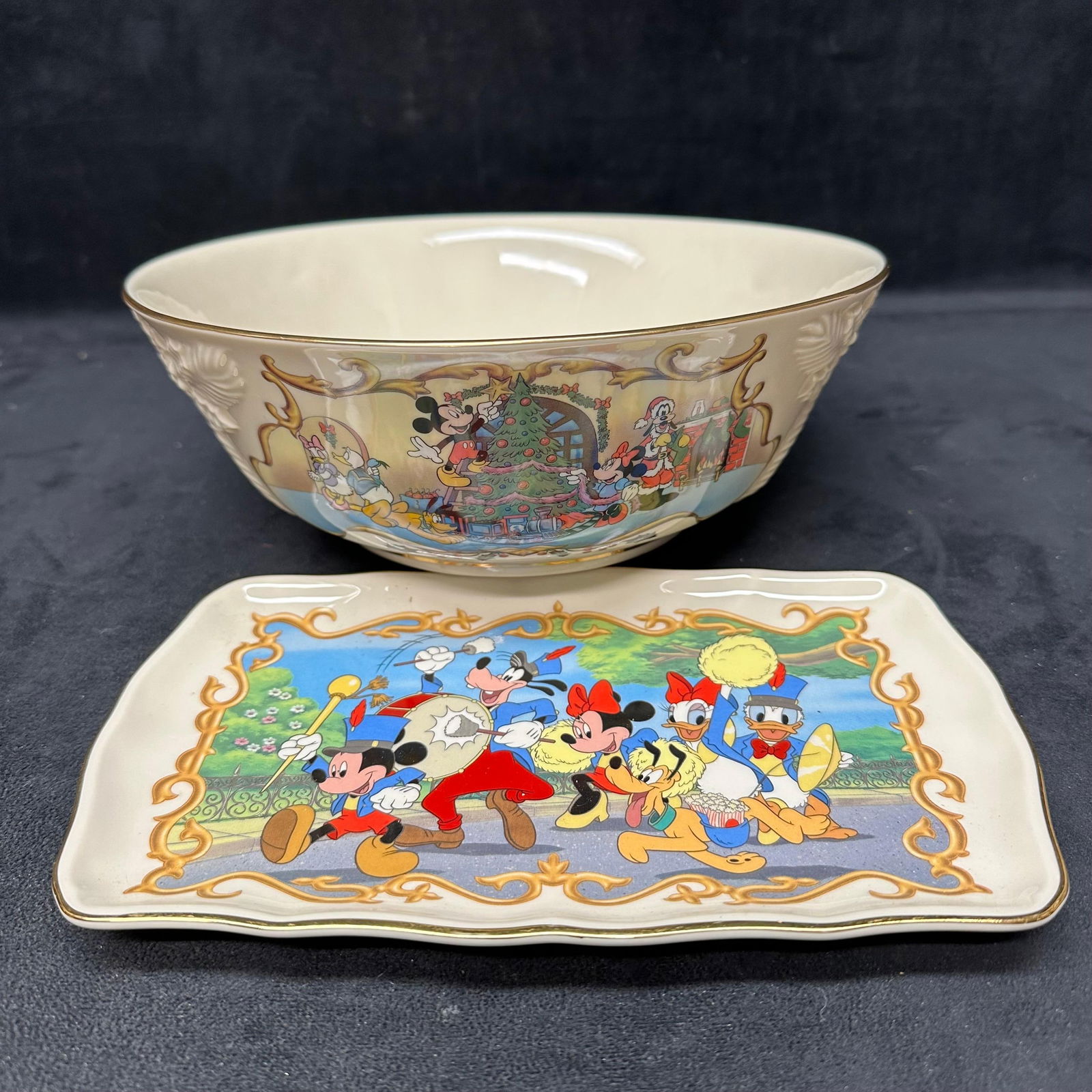 Lenox Disney Porcelain Mickey's Merry Christmas Bowl and Animated Classics Candy Tray (1 of 10)