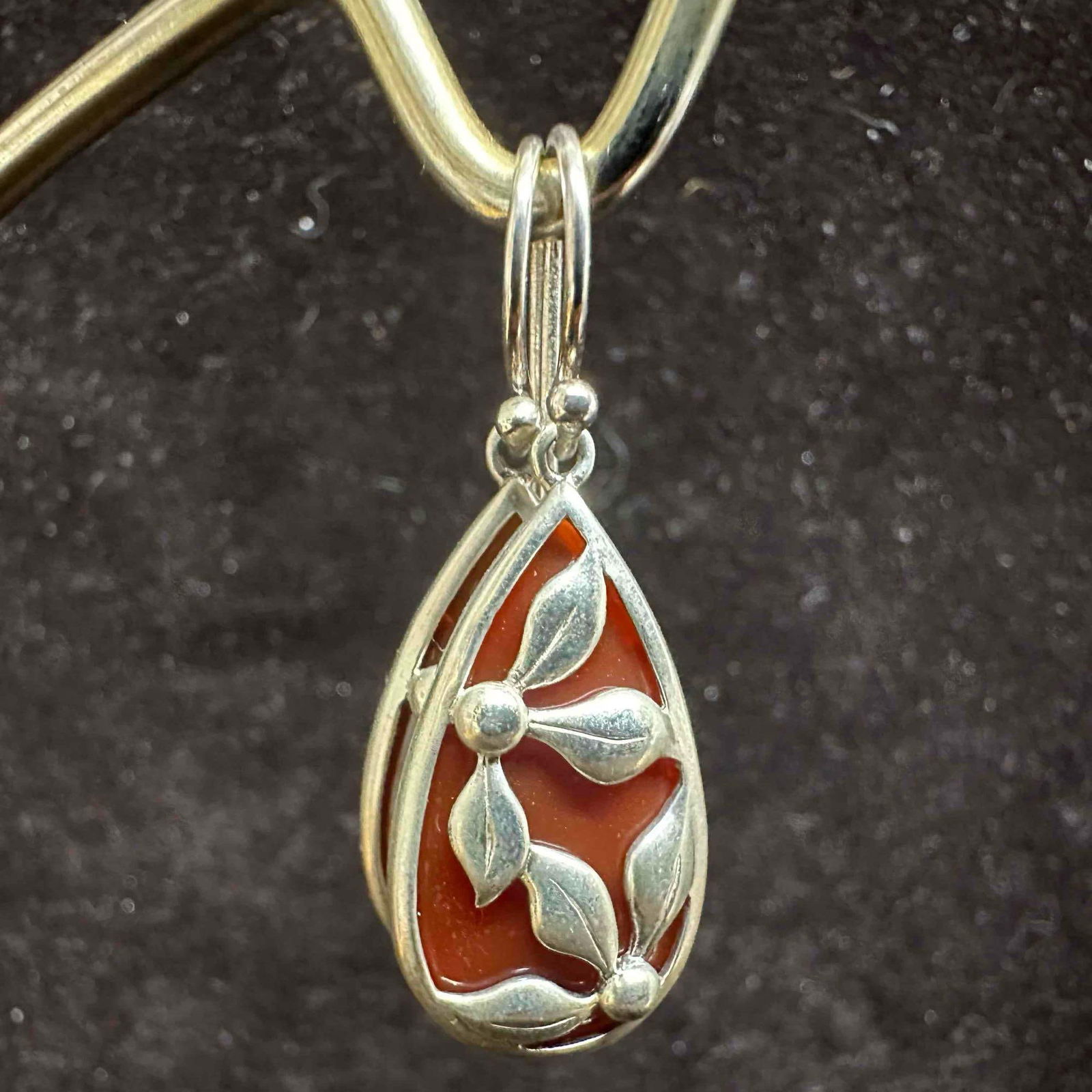Carnelian Leaf Motif Overlay Sterling Silver Dangle Earrings G67 (1 of 8)