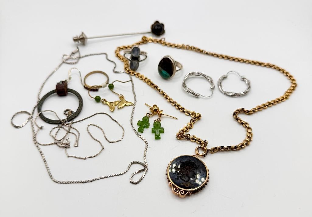 Vintage Mixed Costume Jewelry Lot (1 of 4)