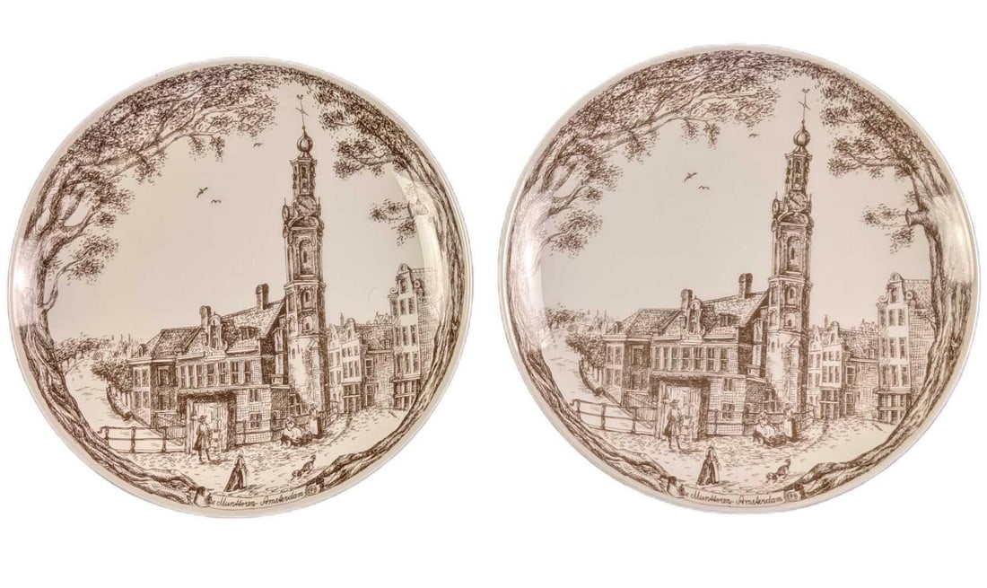 Two Hutschenreuther China Plates Amsterdam Souvenir Plates (1 of 4)