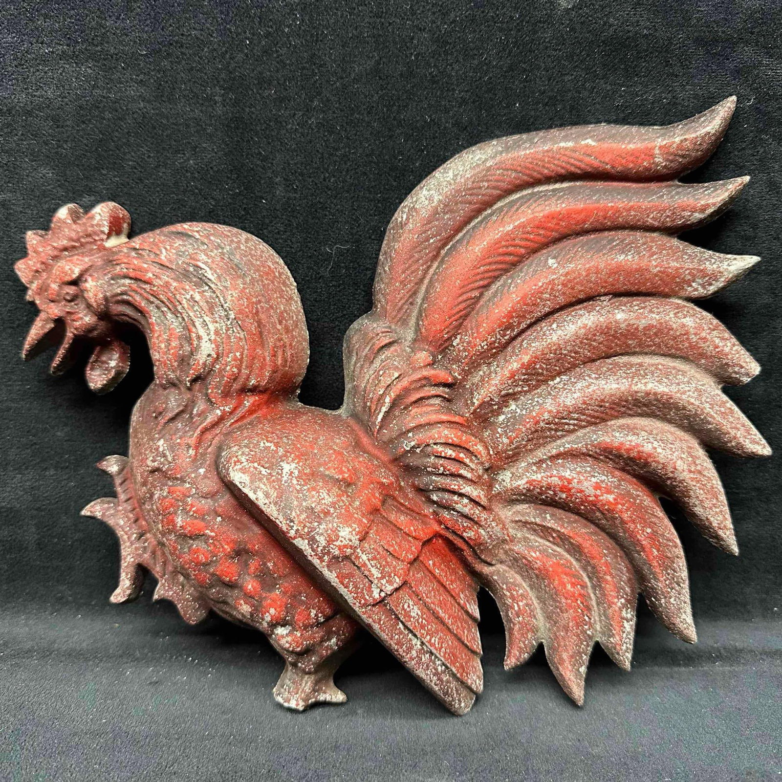 Vintage Mid Century Hoda Metal Rooster Wall Hang Sign Decor Red Gamecock: Vintage Mid Century Hoda Metal Rooster Wall Hang Sign Decor Red Gamecock. Wear noticed with paint fading on the metal sign decor. This item is in pre-owned, previously displayed condition with normal 
