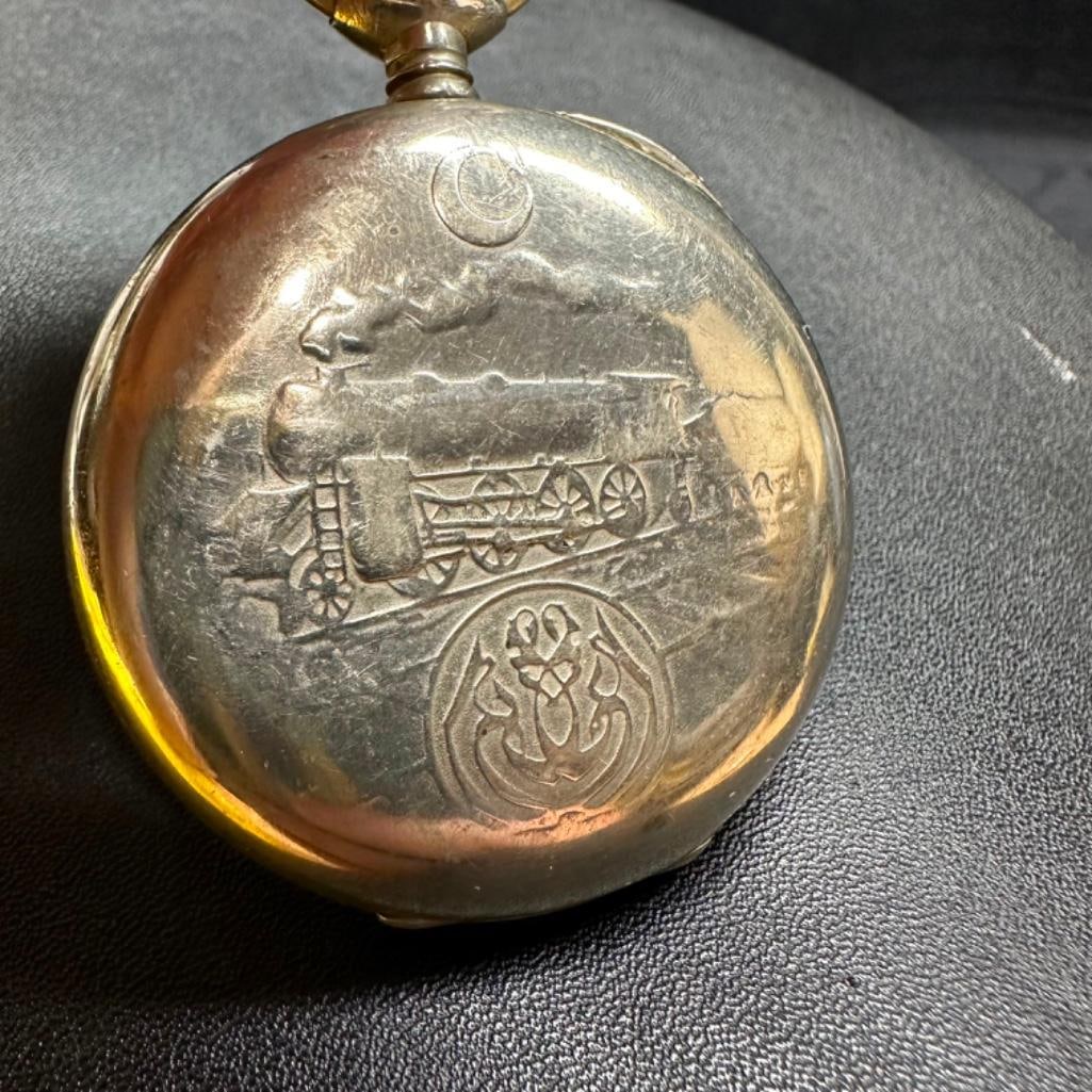 1920's Turkish Railroad Pocket Watch Zenith: 1920's Turkish Railroad Pocket Watch Zenith This piece of jewelry has been tested and researched prior to listing. Please view all our pictures they are part of our description. DETAILS: Metal -