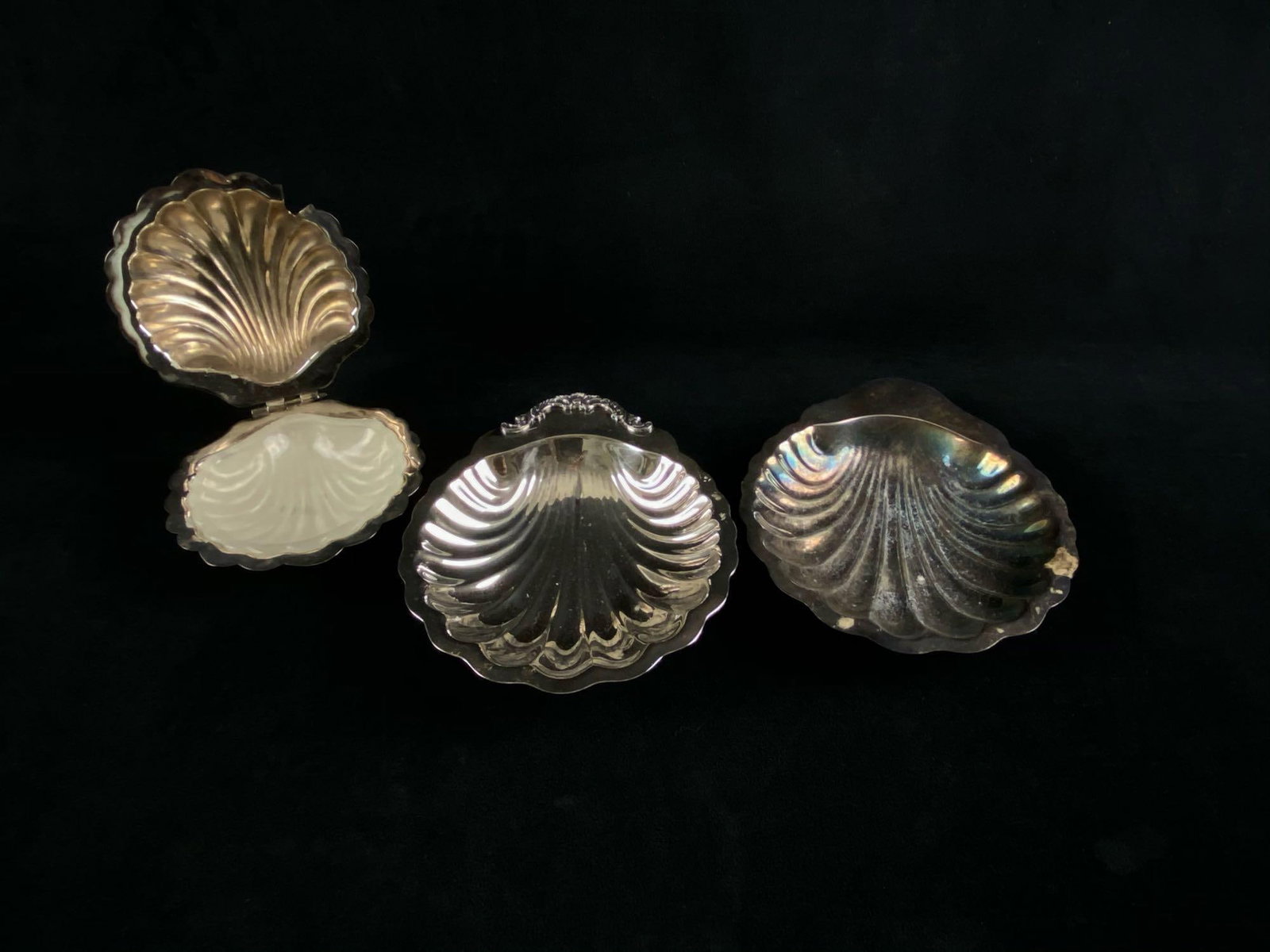 Vintage Silver Plated Clam Shell Condiment Dishes Lot Of 3 (1 of 7)