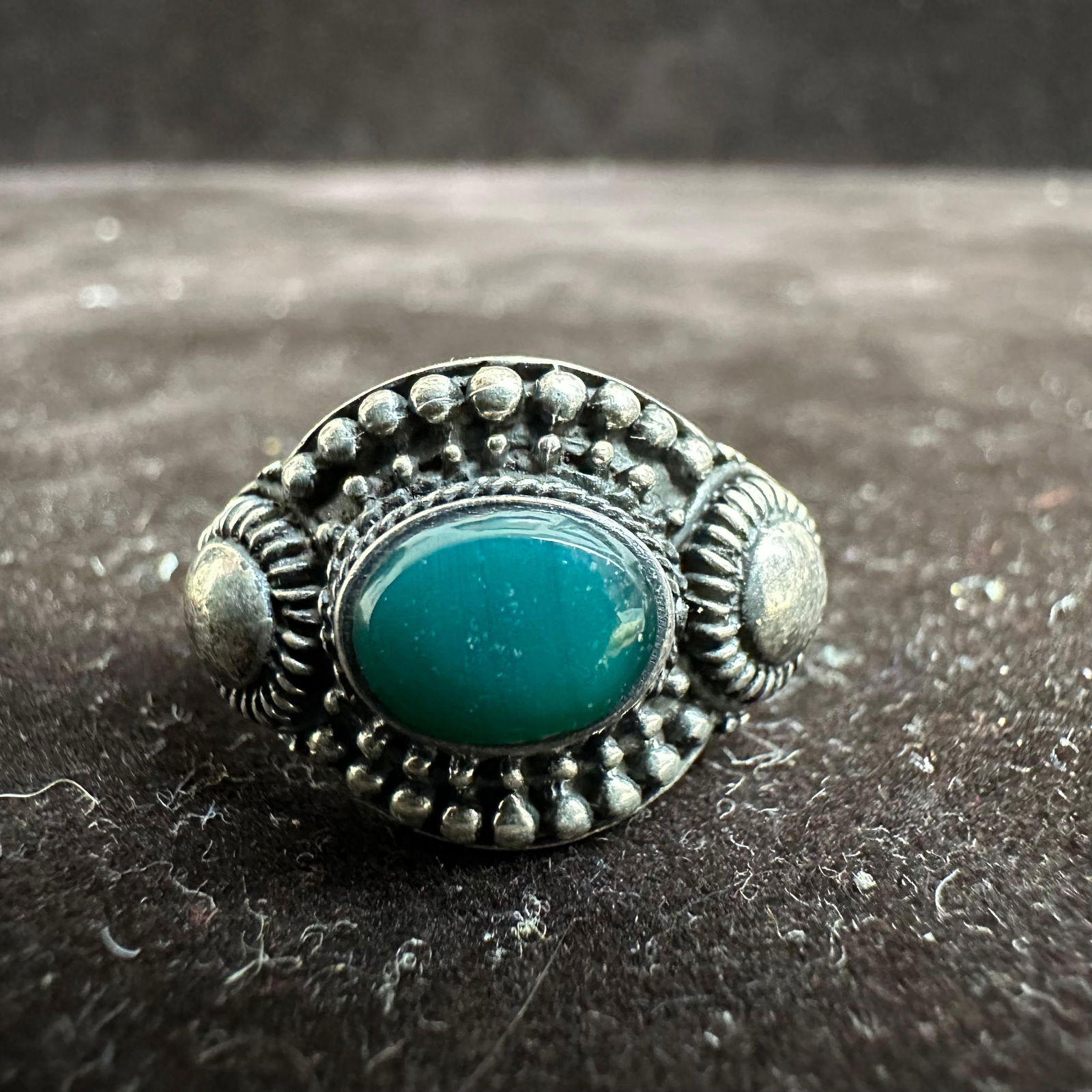 Green Agate Sterling Silver Fine Ring Size 8 (1 of 8)