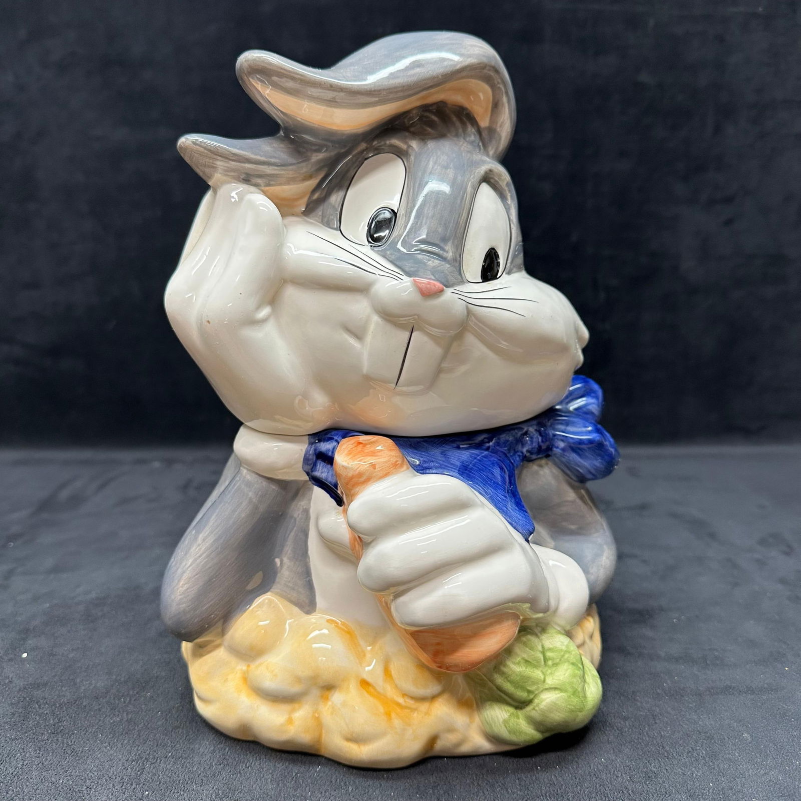 Looney Tunes Bugs Bunny Cookie Jar Warner Bros Ceramic with Carrot (1 of 7)