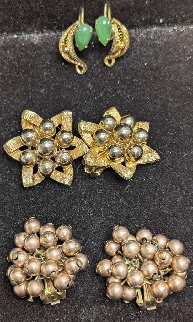 3 Gold Tone and Gold Filled Clip On And Screw Back Earrings: 3 Gold Tone and Gold Filled Clip On And Screw Back Earrings. This lot includes: (1) Set Of Sorrento 12k Gold Filled Filigree Green Jade Screw Back Earrings. Each is approx 1" x 1/2" x 3/4"