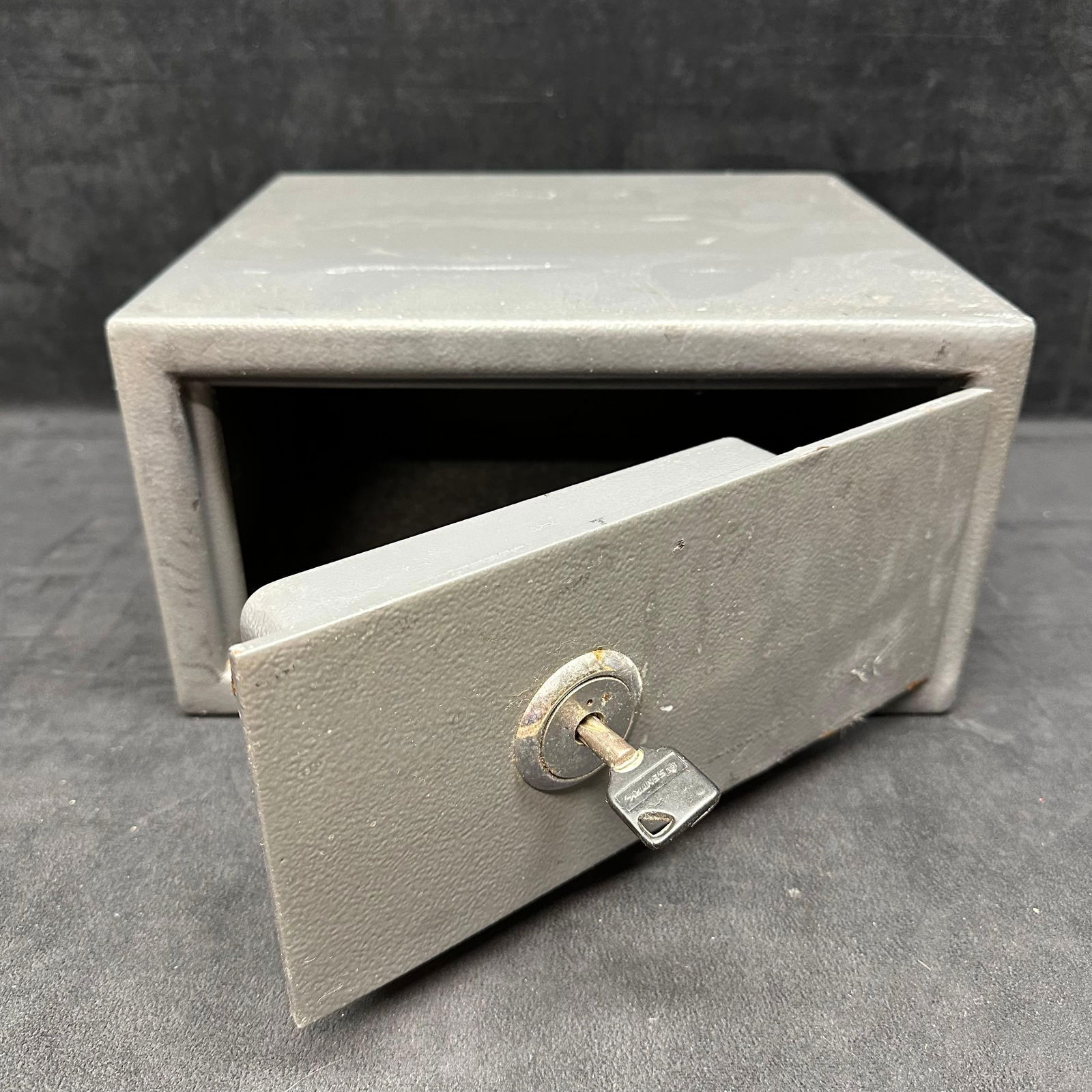 Small Vintage Metal Locking Wall Safe Box with Key (1 of 9)