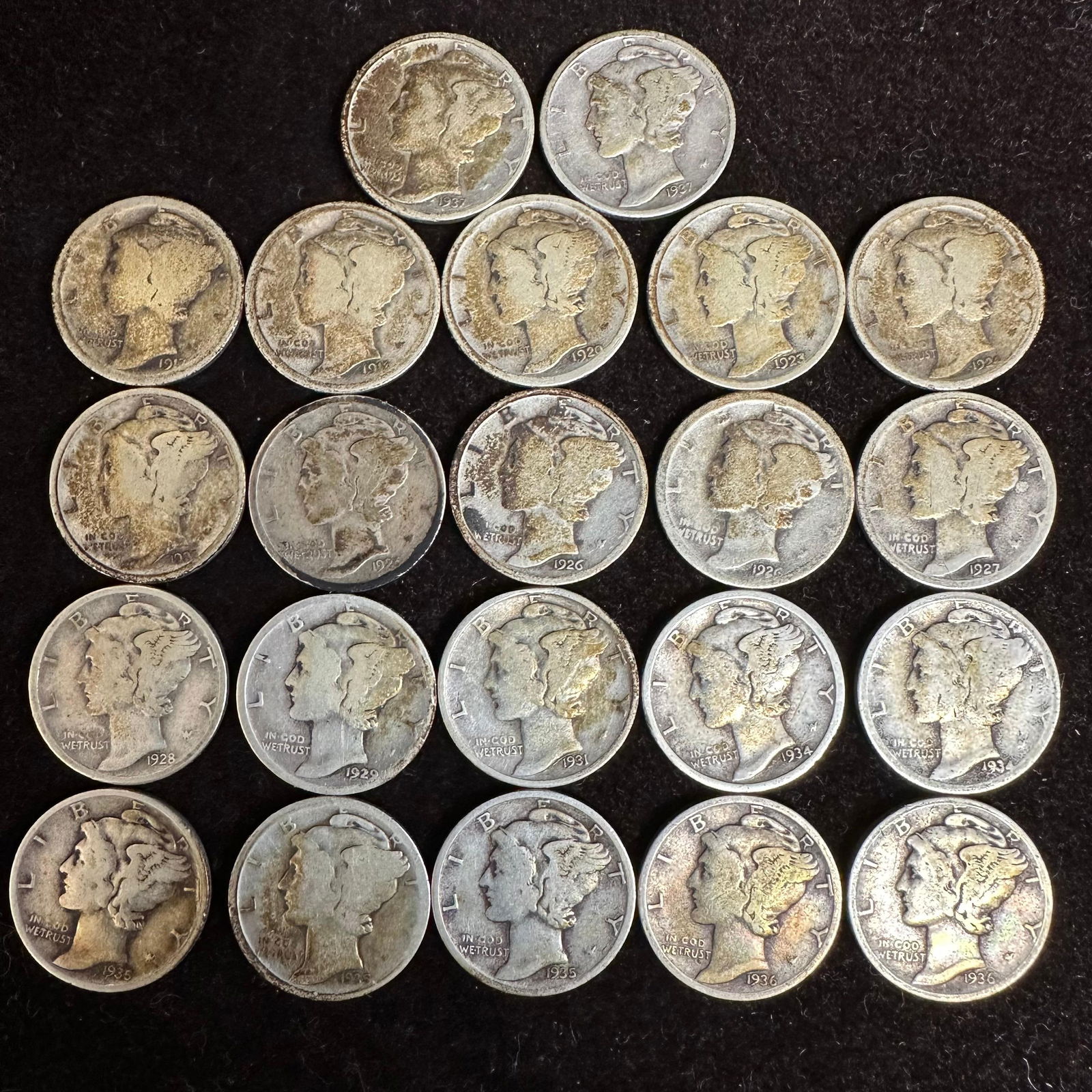 Mercury Dime Mixed Date Ten Cent Coin Collection Lot of 22 Silver Coins O24 (1 of 5)
