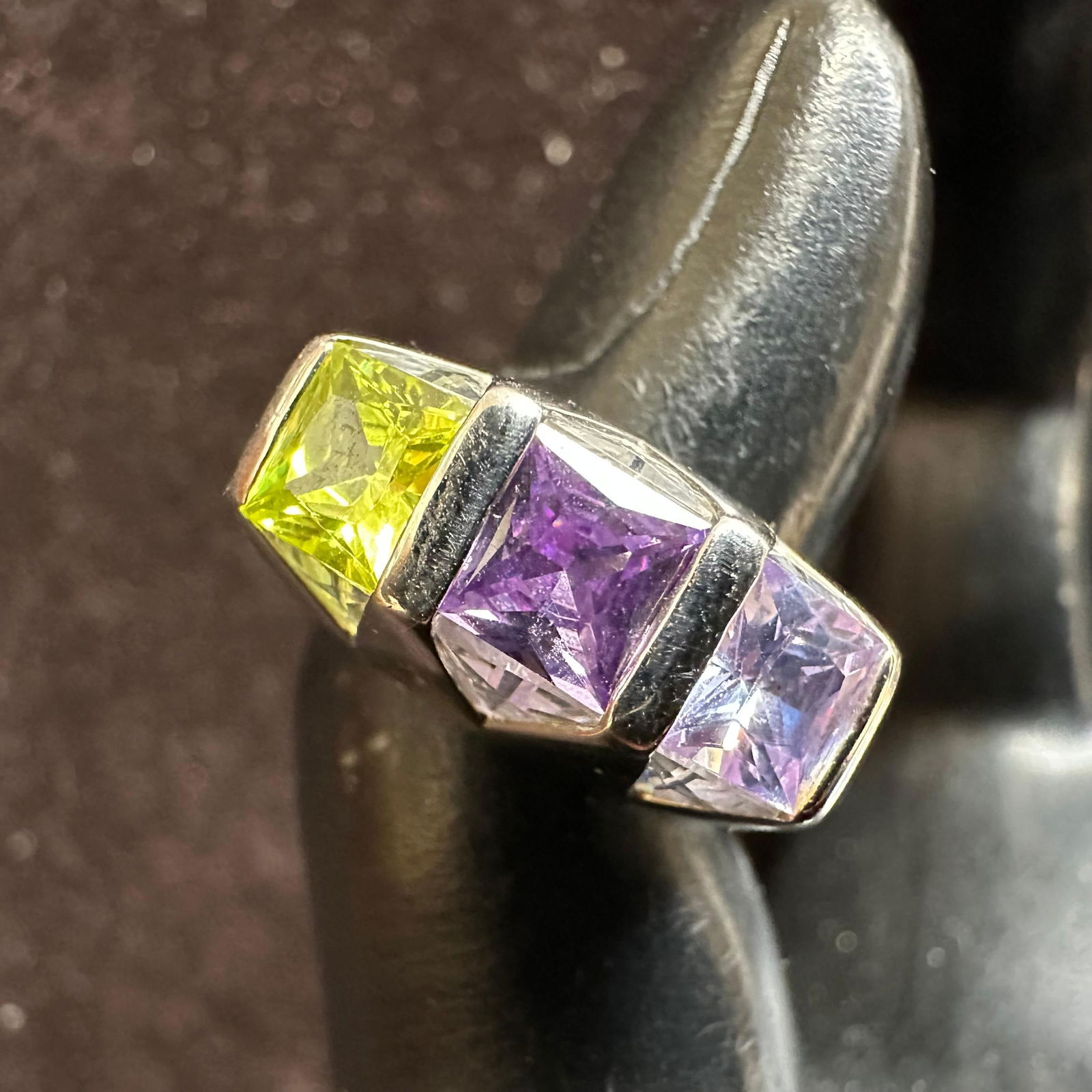 Three Multi Colored Stone Amethyst Peridot Sterling Silver Ring (1 of 10)