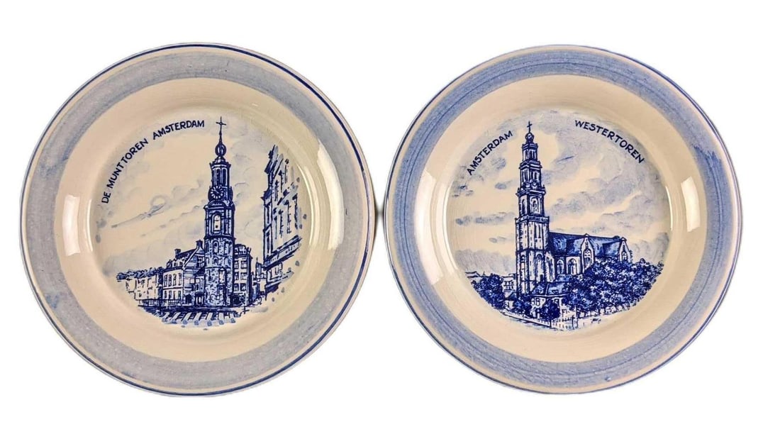 Two Zenith Gouda Pottery Plate Plates Amsterdam: This lot includes two vintage collectible mini plates by Zenith Gouda Pottery. This lot includes: (1) De Munt Toren (1) Westertoren The plates are approx 6" and together they weigh 0.77l