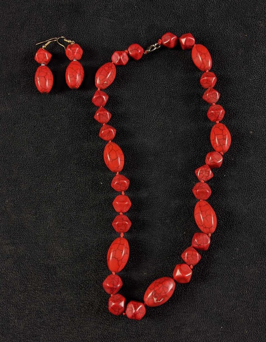 Red Necklace and Earring Set (1 of 4)