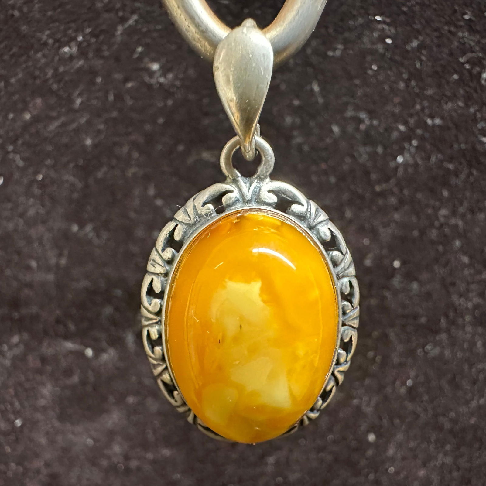 Ornate Filigree Silverwork Bezel Butterscotch Amber Silver Pendant (1 of 7)