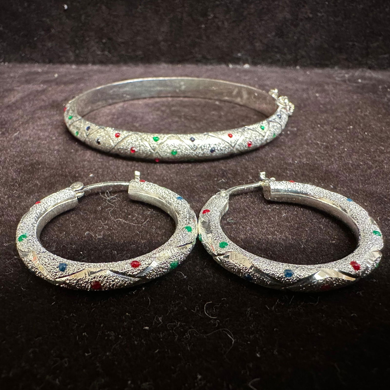 Textured Green Blue Red Enamel Sterling Bracelet and Earrings Set N66 (1 of 15)