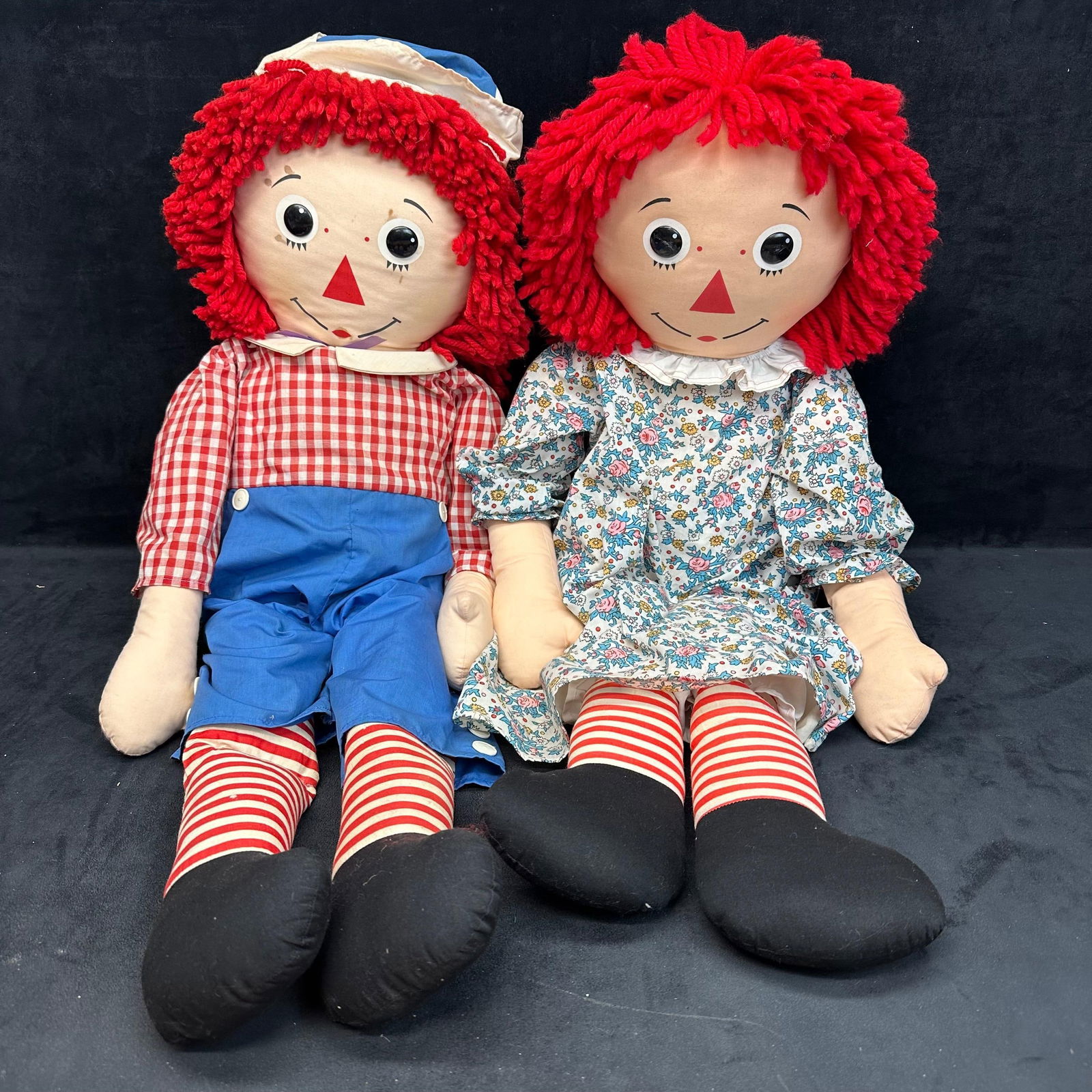 Pair of Vintage Raggedy Ann and Andy Knickerbocker Toy Co. Cloth Dolls (1 of 10)