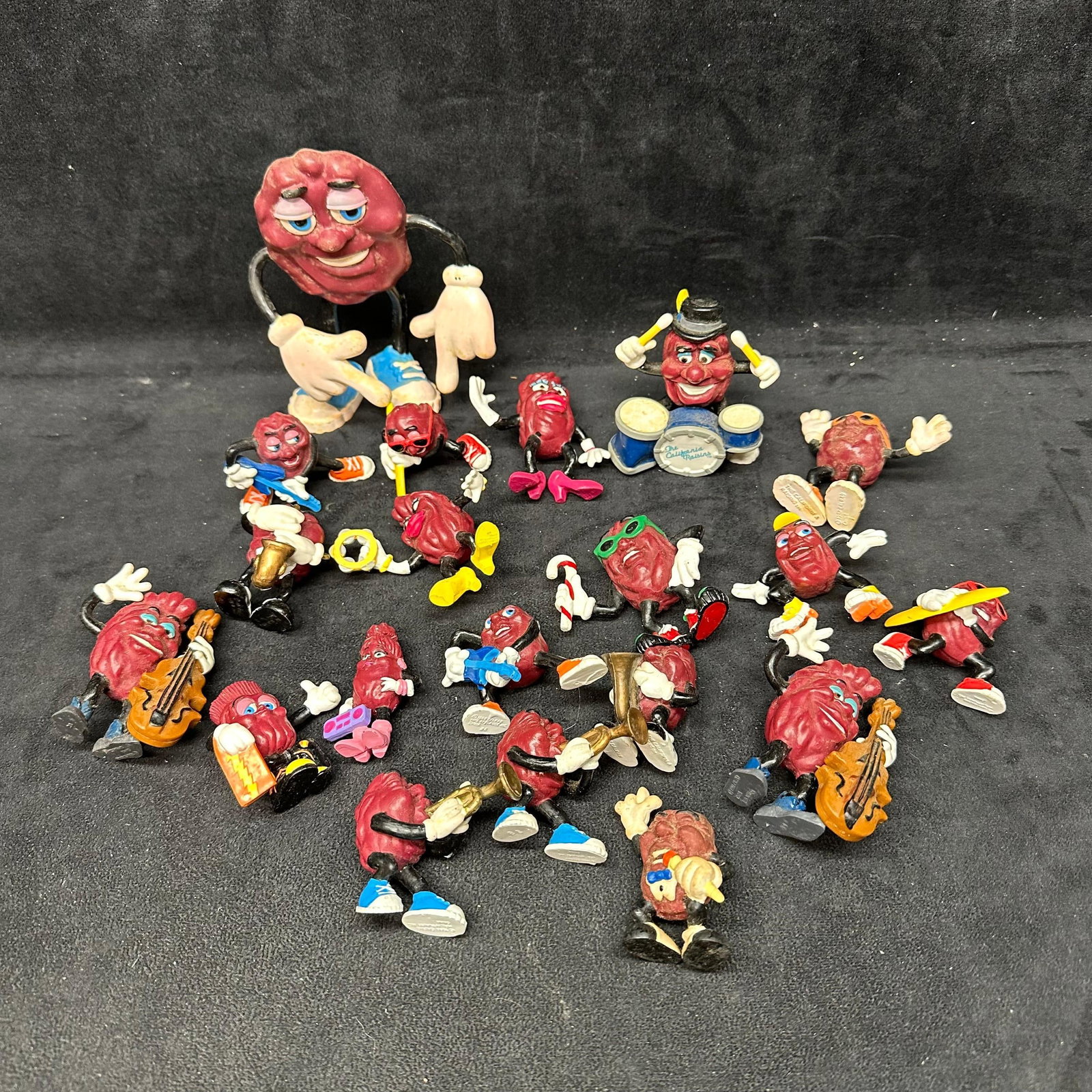 Collection of California Raisins PVC Figurines 1980s Advertising Characters (1 of 6)