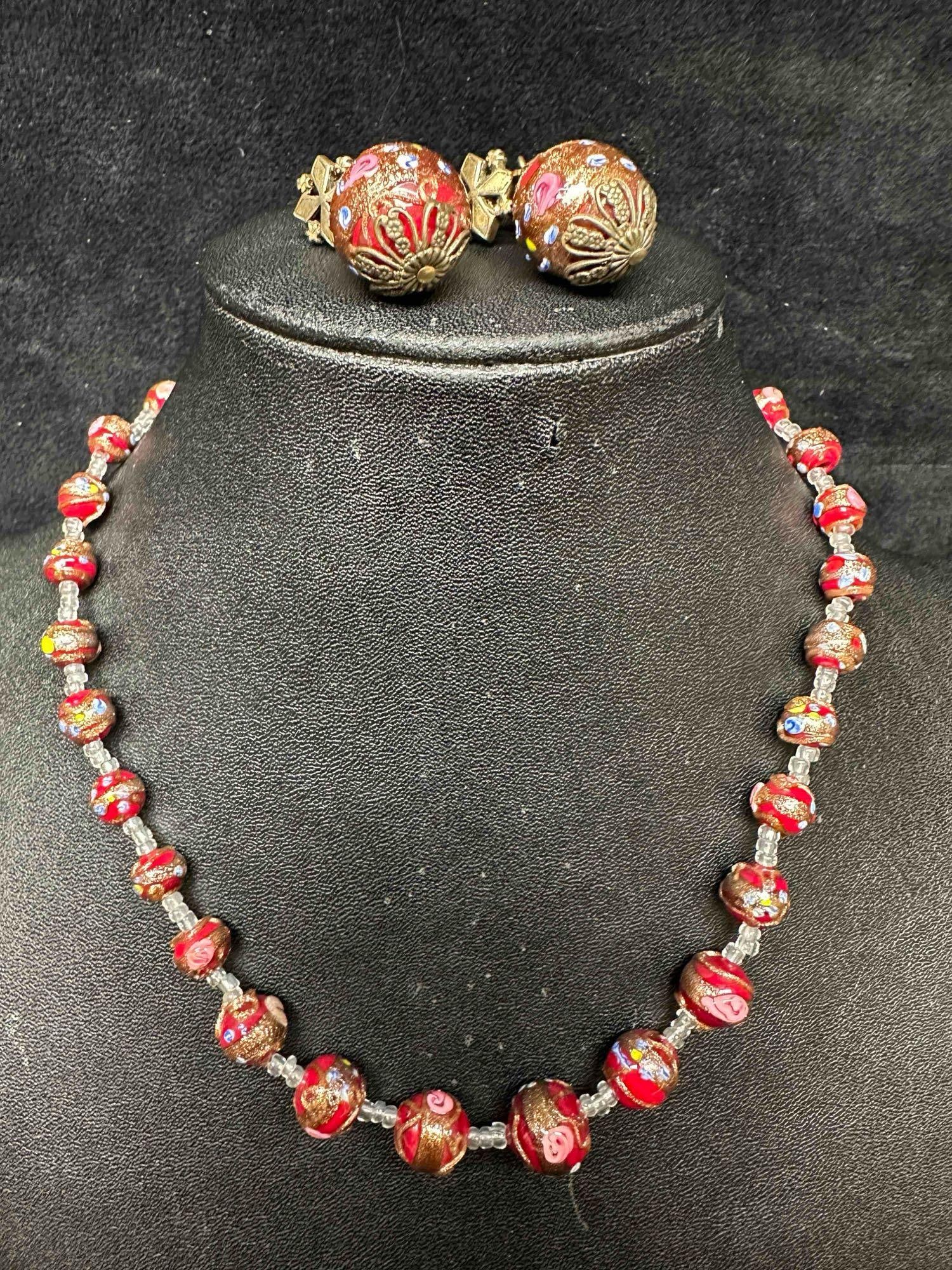 Murano Venetian Lamp Work Art Glass Red Copper Accent Bead Pink Floral Necklace and Earrings Set F12: Murano Venetian Lamp Work Art Glass Red Copper Accent Bead Pink Floral Necklace and Earrings Set F12. Necklace and earrings with red colored glass beads with beautiful hand painted floral designs on e