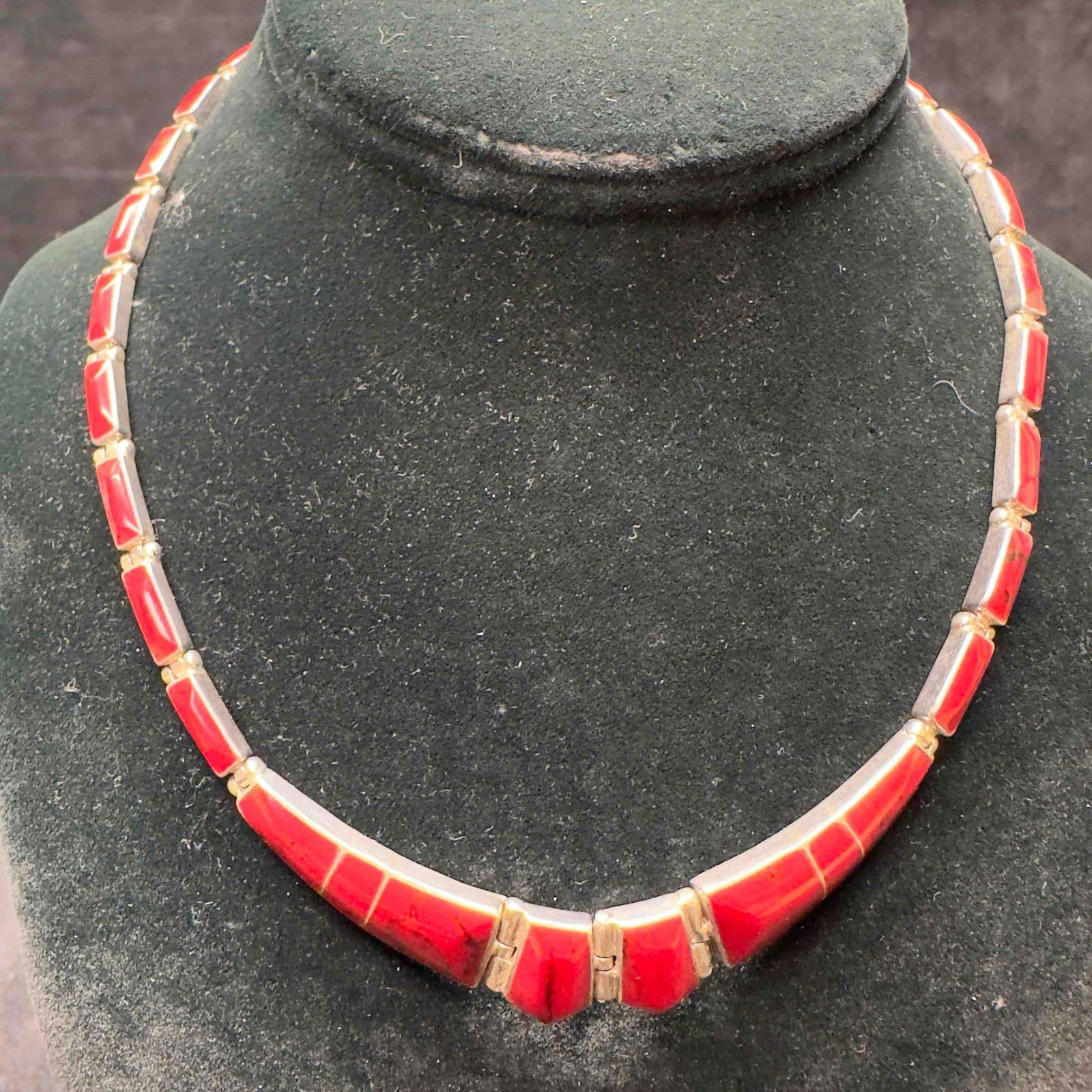 Sterling Silver 950 Red Enamel Channel Link Necklace C9: This item is in good pre-owned, previously used/displayed condition with noticeable light wear, and surface scratches. Please reference all photos for full details. This piece of jewelry has been test