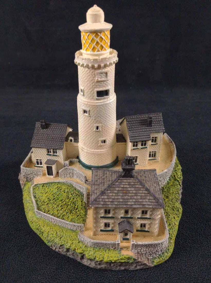 Danbury Mint Start Point English Lighthouse: "Start Point Lighthouse" from Dartmouth, England, by Danbury Mint. Was released in 1993. Is approx 5" x 5" x6". Part of Danbury's "Historic International Lighthouse" collection. Hand-painted resin. Is